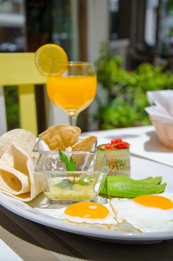 Alma y Mar Hotel & Suites