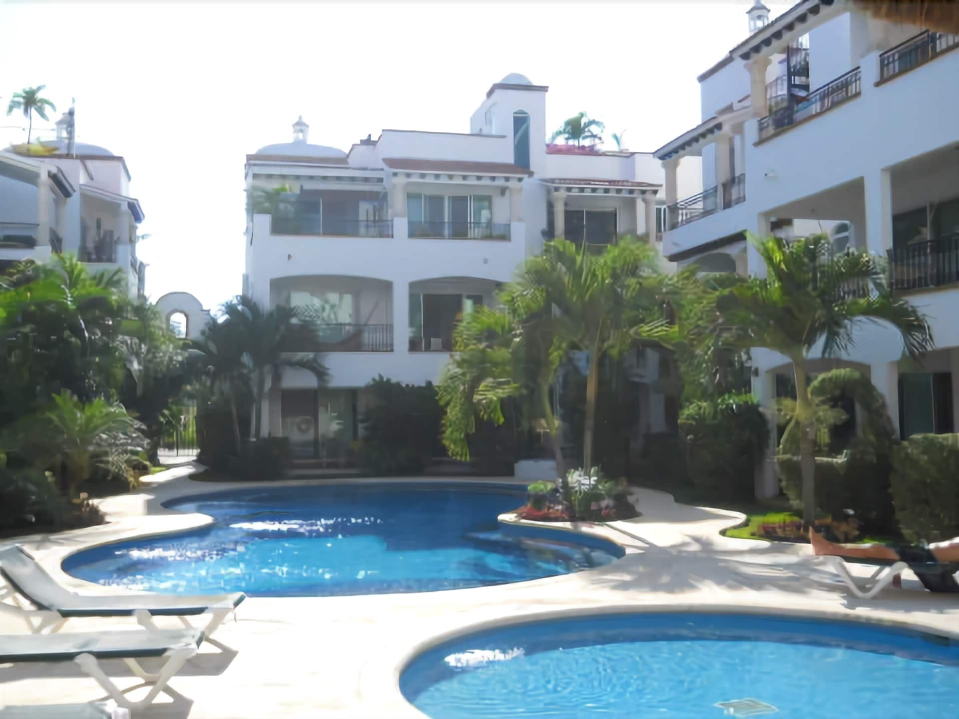 Gaviotas II Condo Hotel