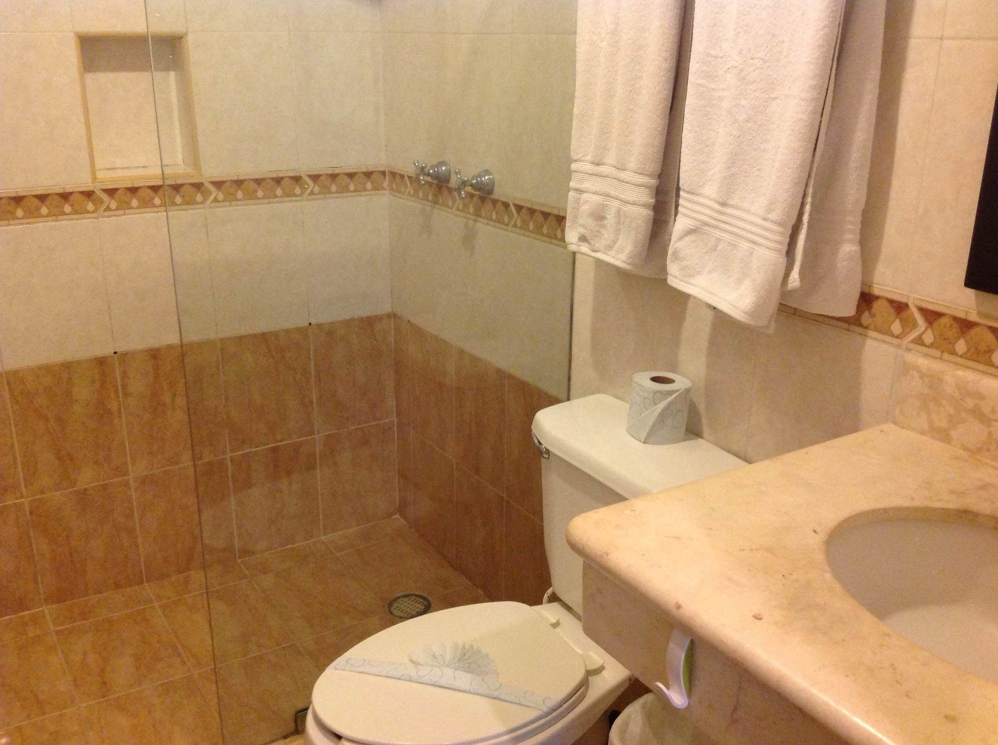 Gaviotas II Condo Hotel