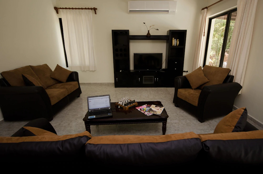 Green Oasis Home Boutique