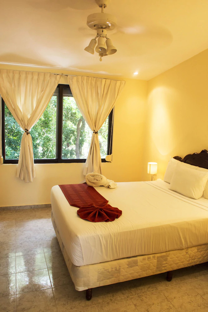 Green Oasis Home Boutique