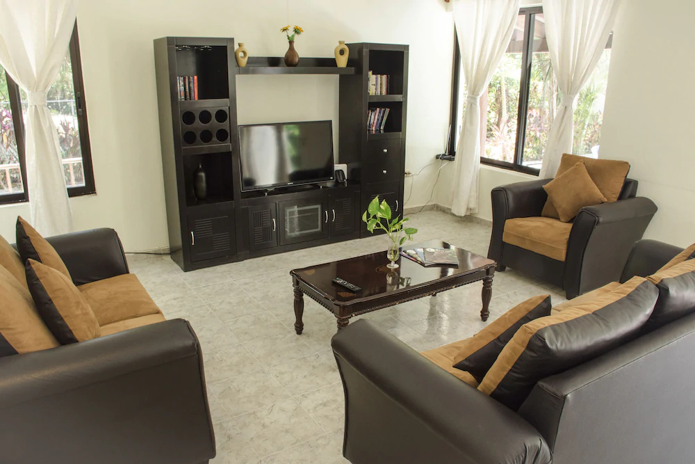 Green Oasis Home Boutique