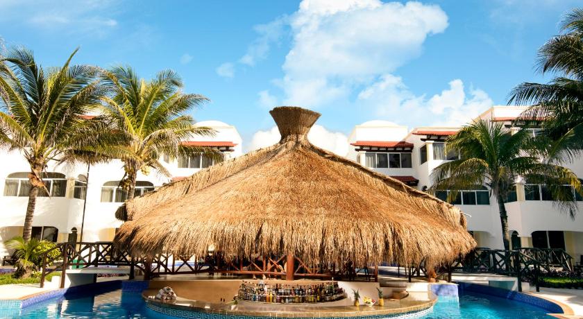 Hidden Beach Resort Au Naturel Club