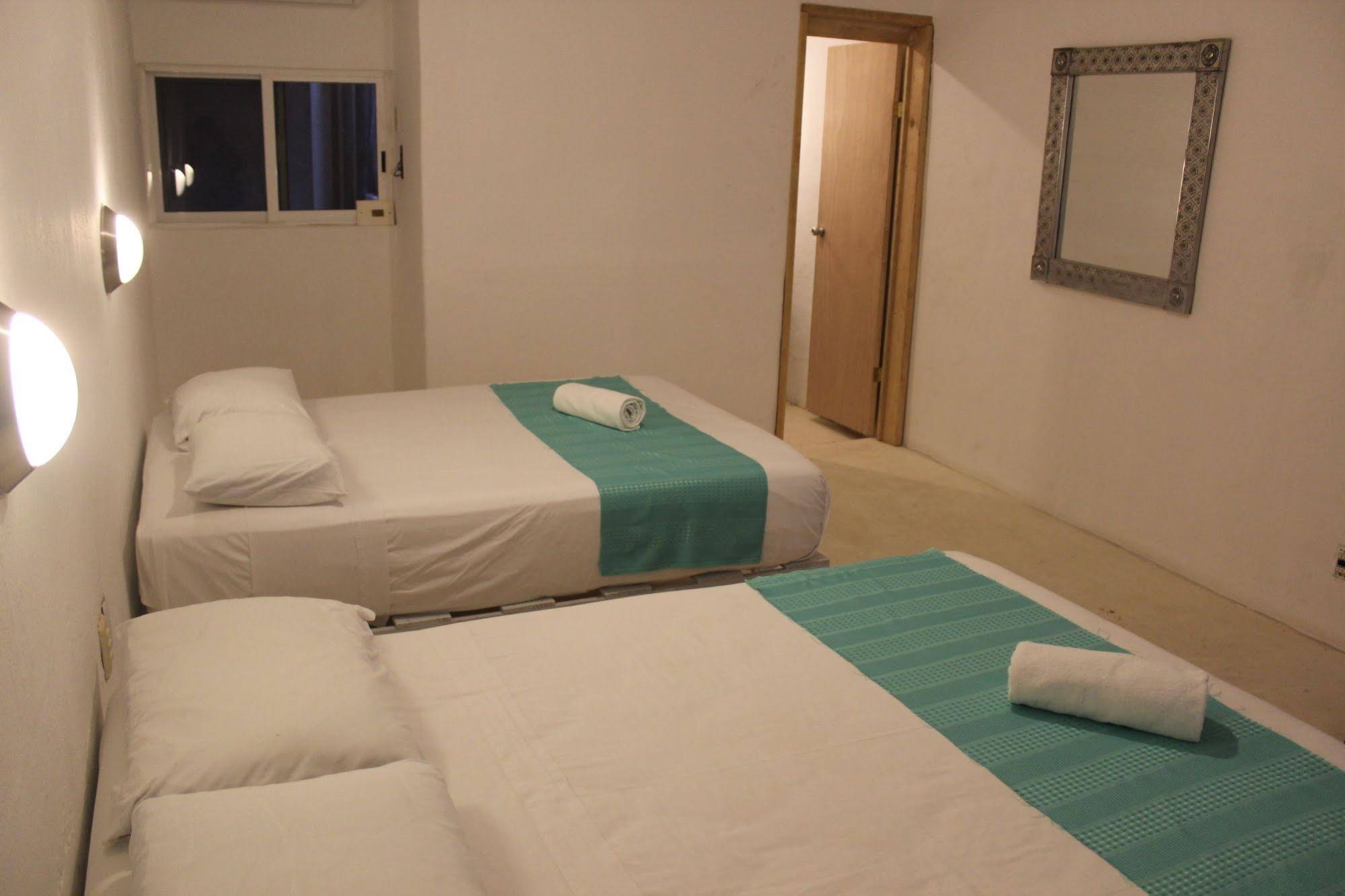 Hostal MX