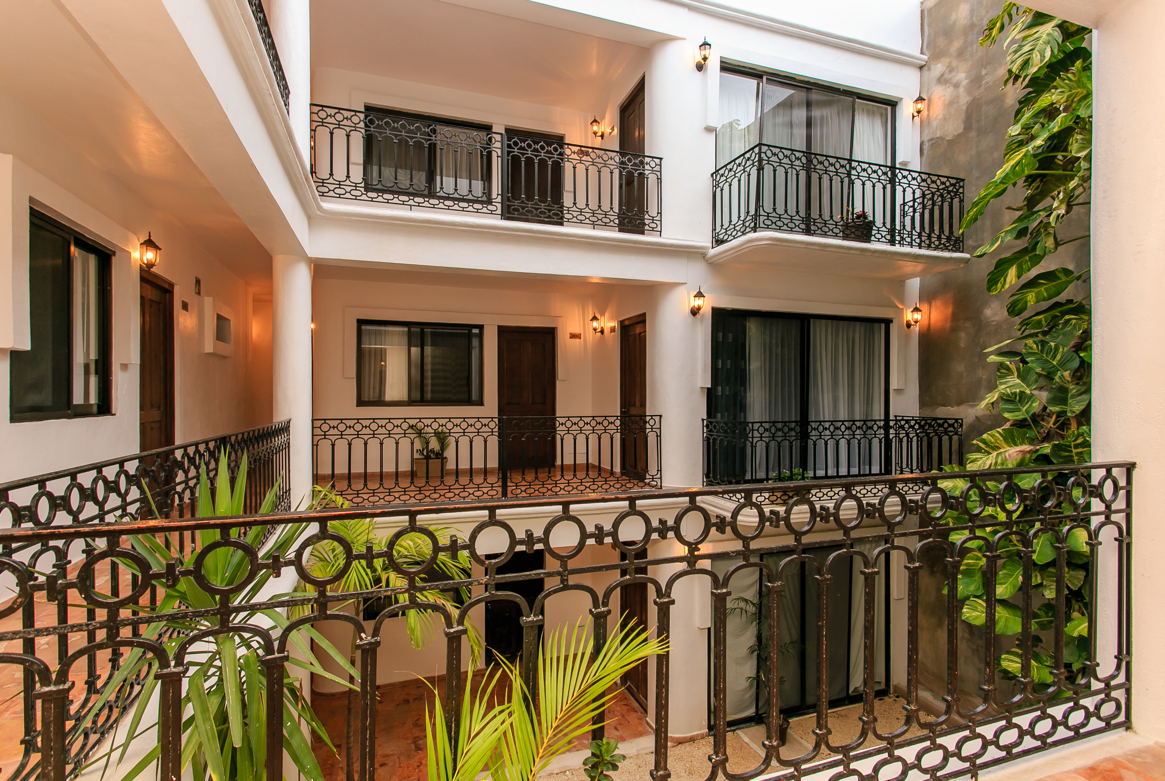 Banana Boutique By GuruHotel