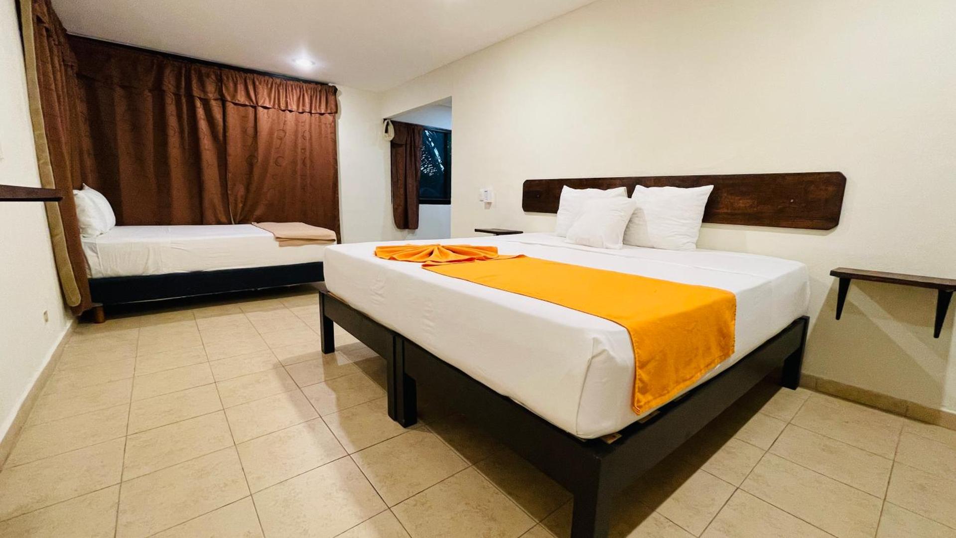 Hotel B&B - 5th Avenue