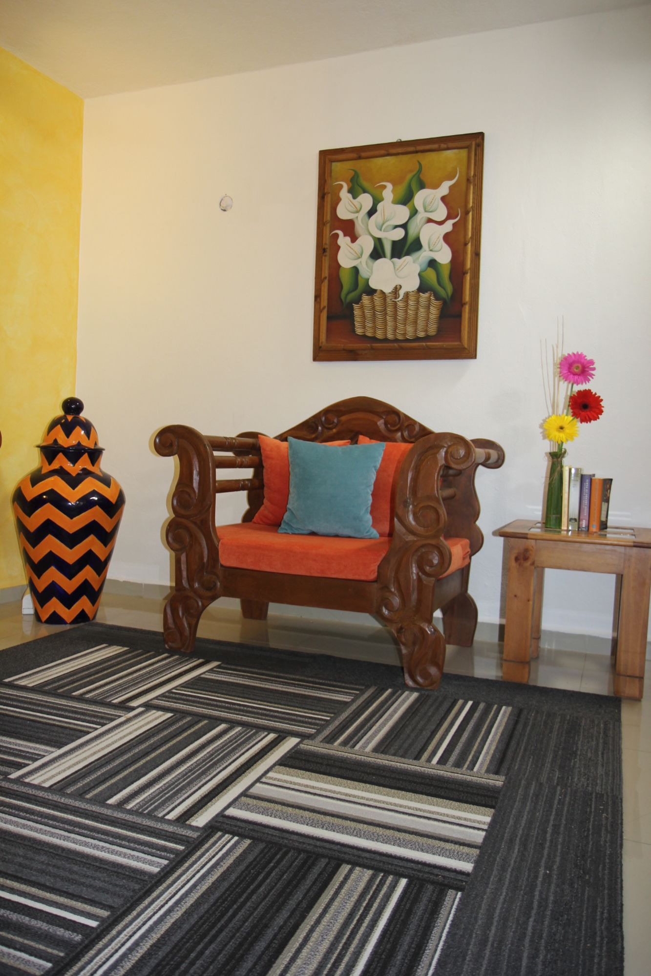 Ahava Hotel