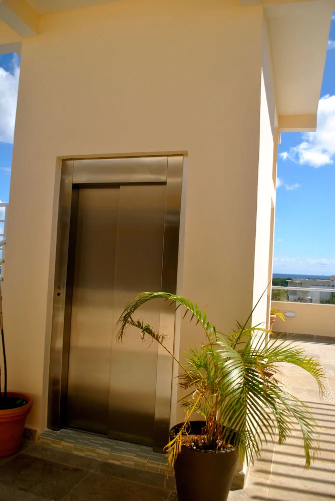Hotel Punta Esmeralda