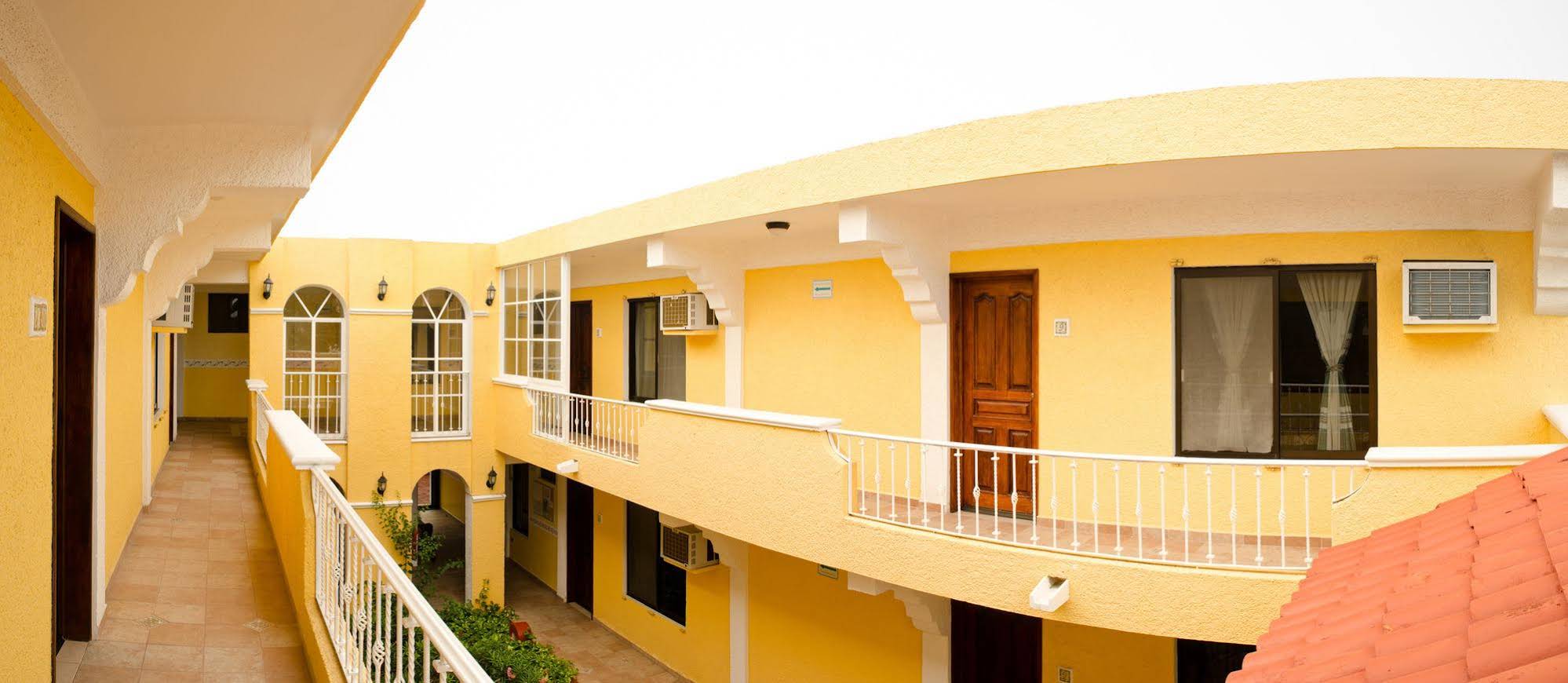Hotel Real Del Mayab