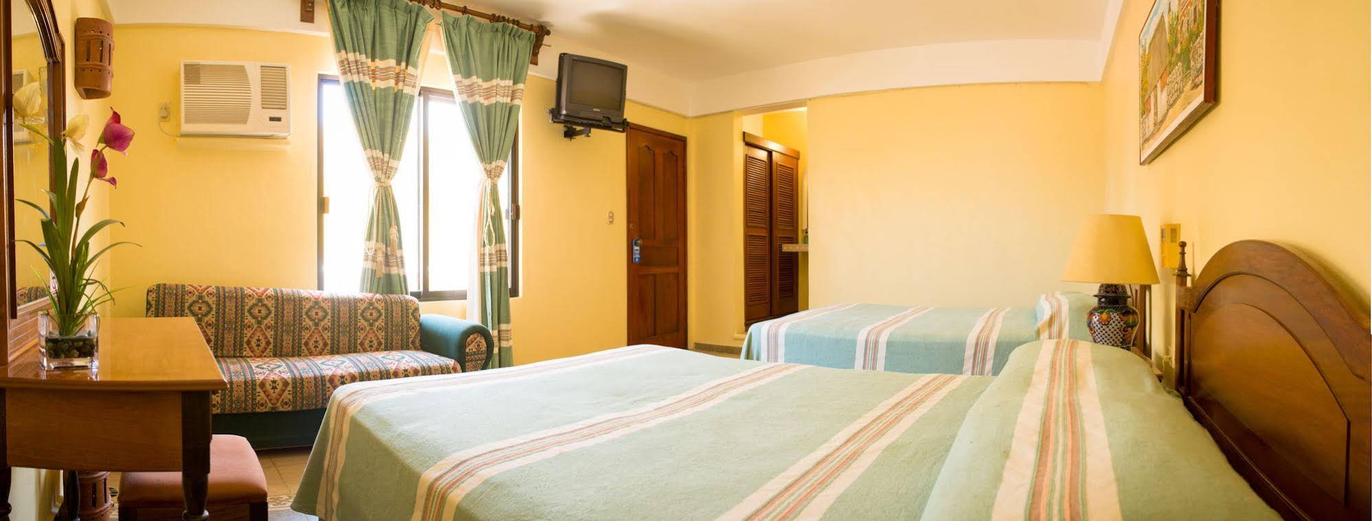 Hotel Real Del Mayab