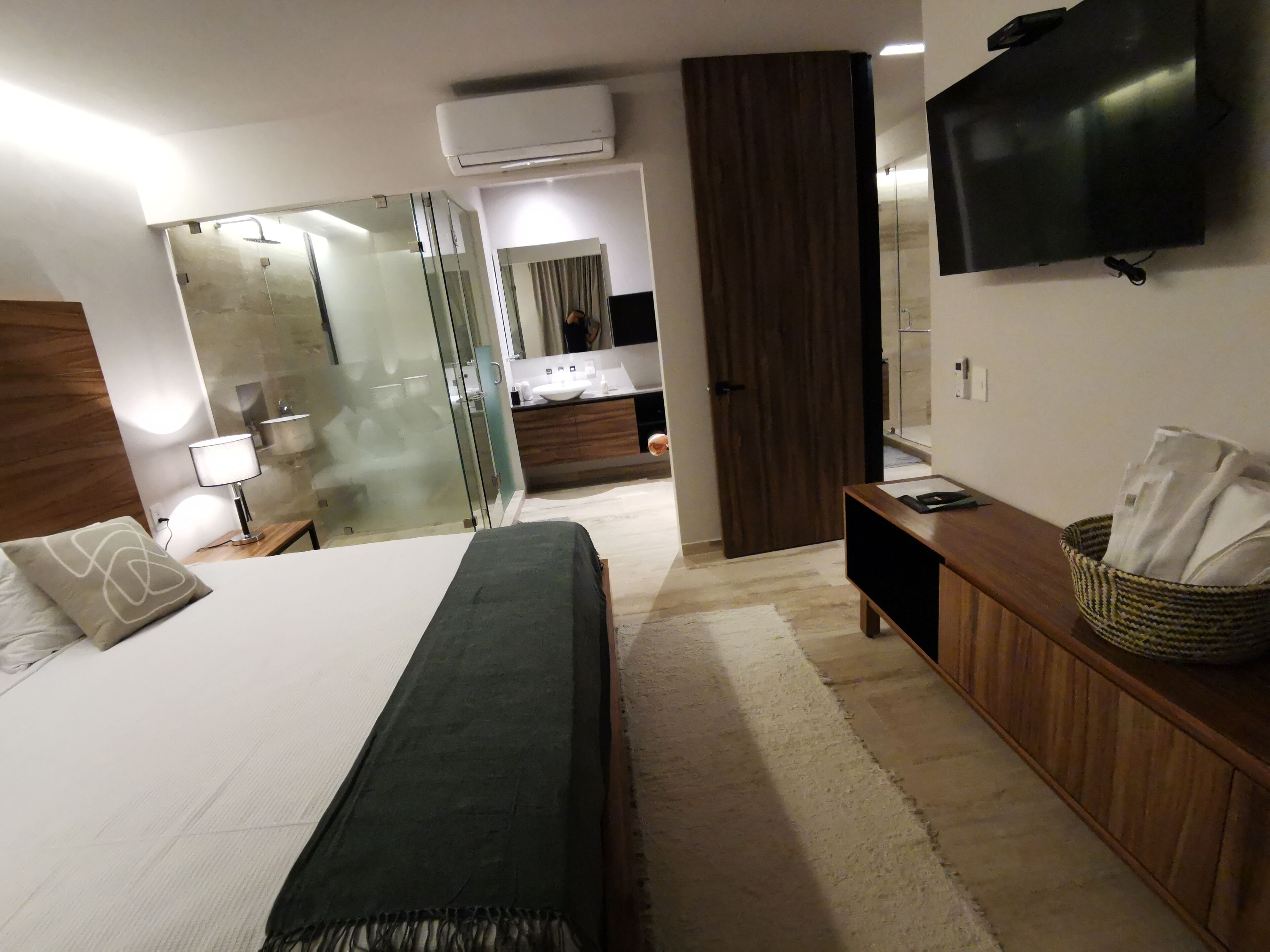 Kaab South Beach By The Spot Rentals