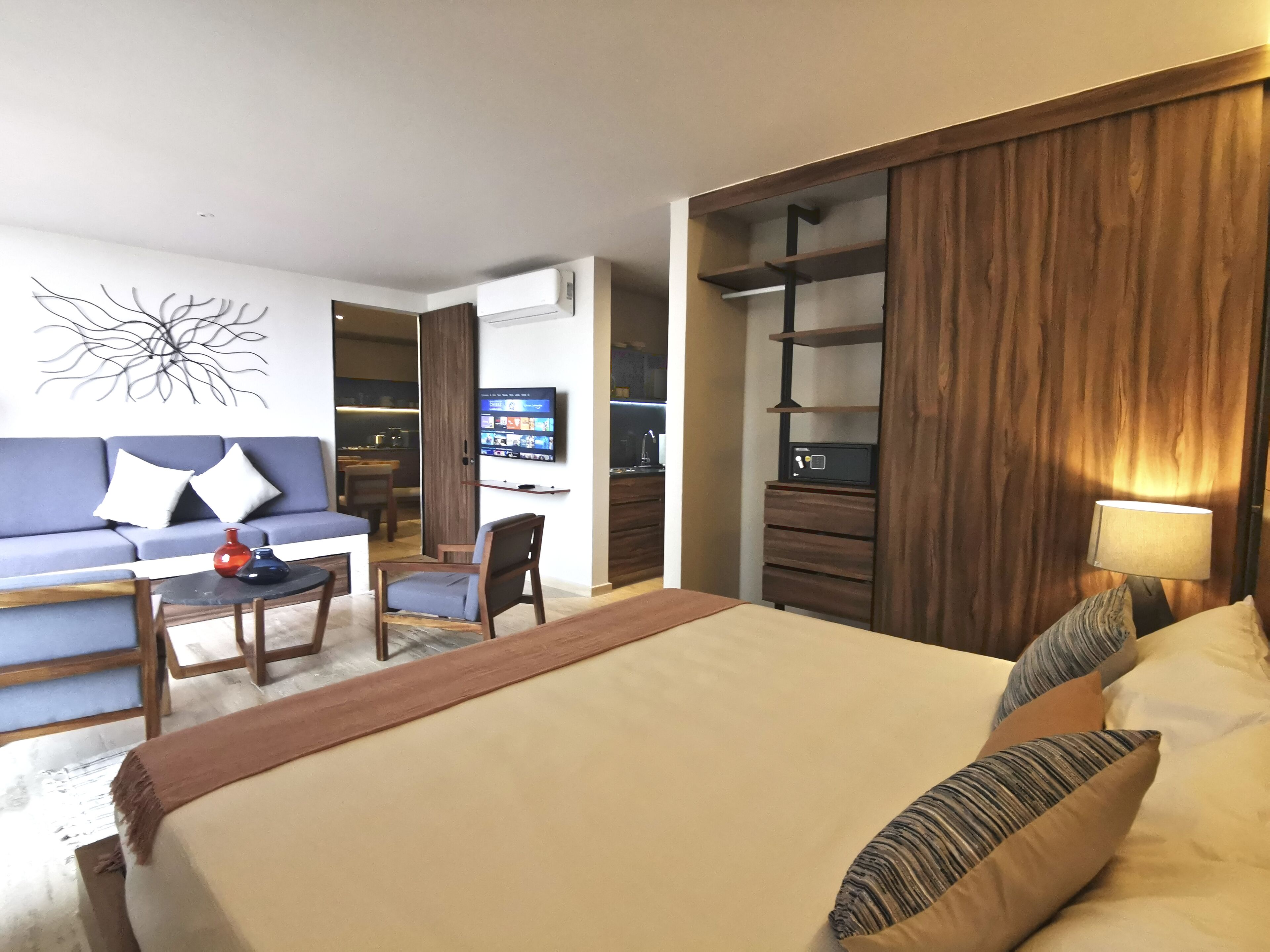 Kaab South Beach By The Spot Rentals
