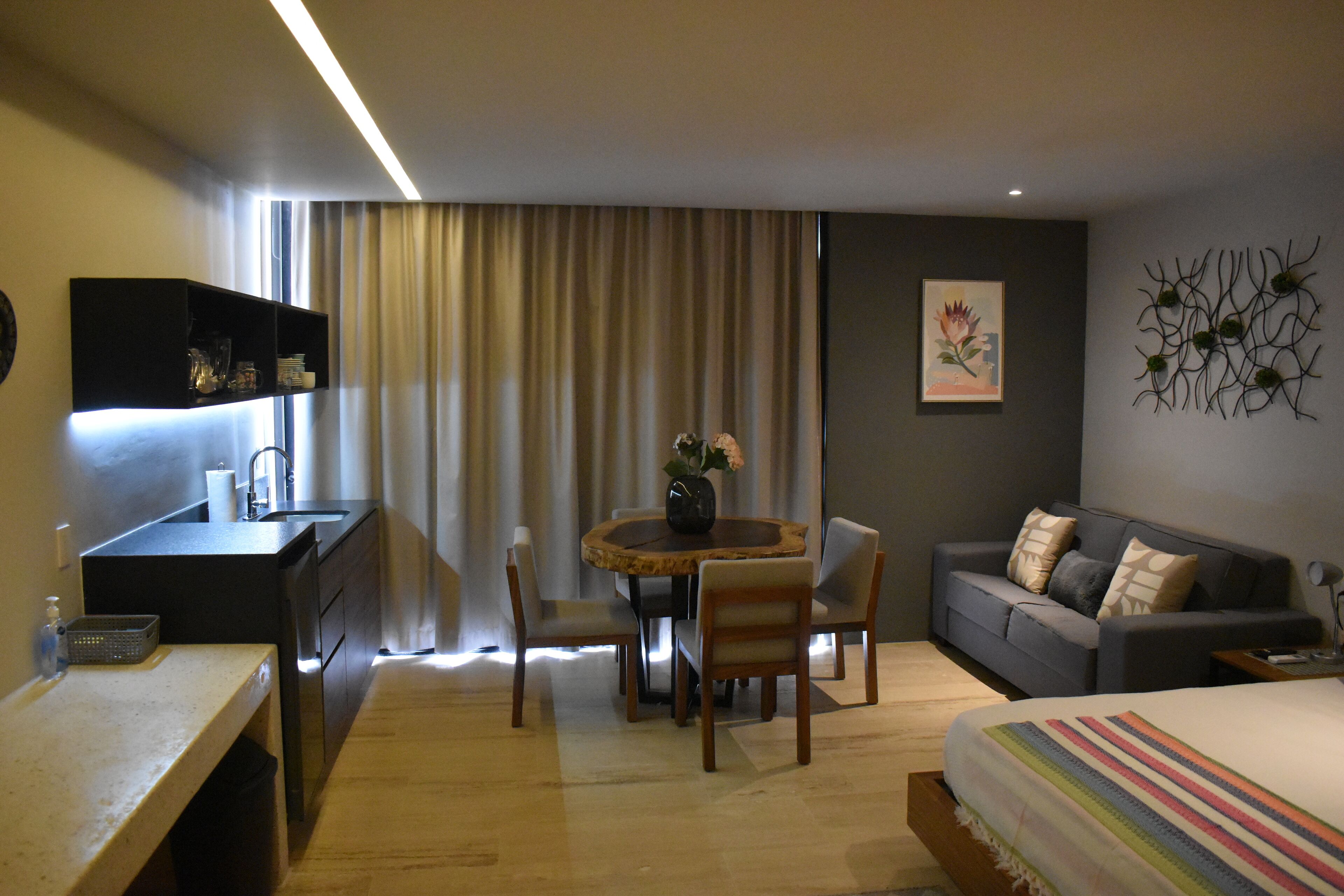 Kaab South Beach By The Spot Rentals