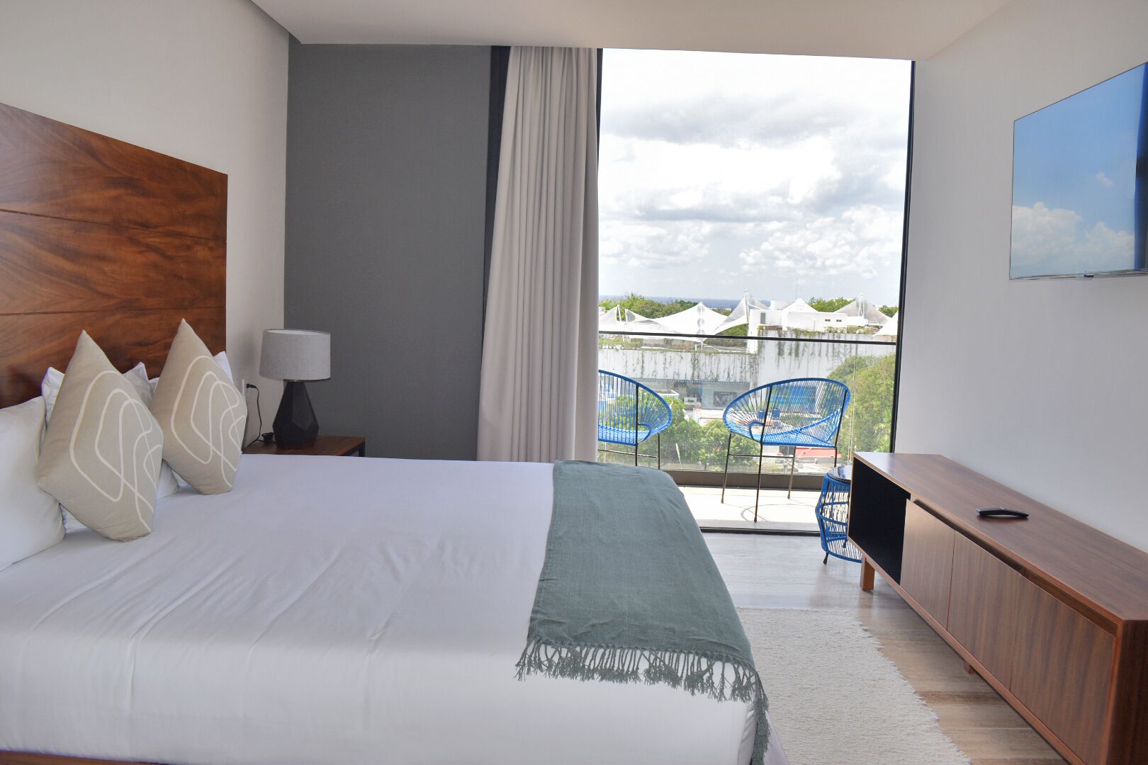 Kaab South Beach By The Spot Rentals