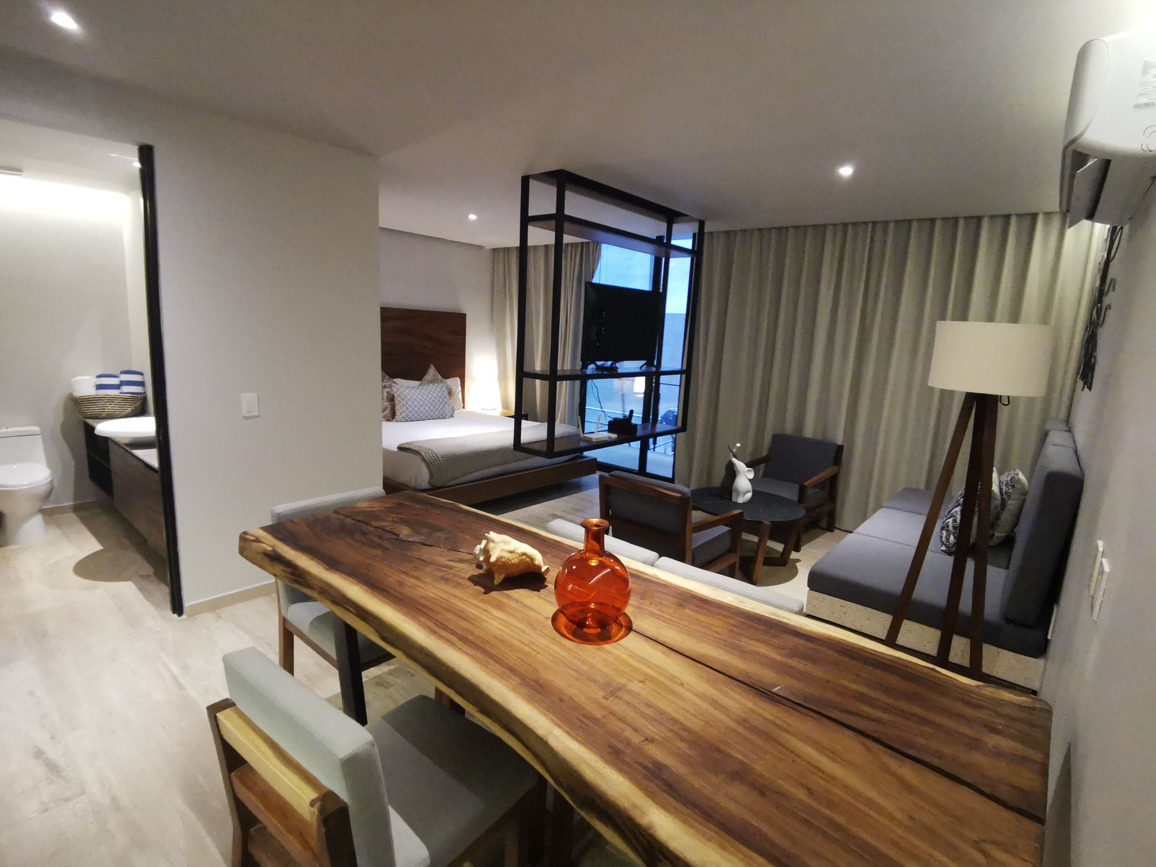 Kaab South Beach By The Spot Rentals