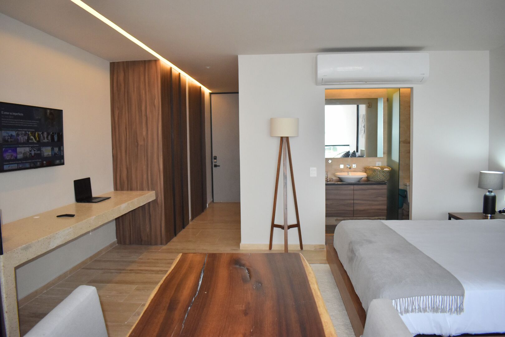 Kaab South Beach By The Spot Rentals