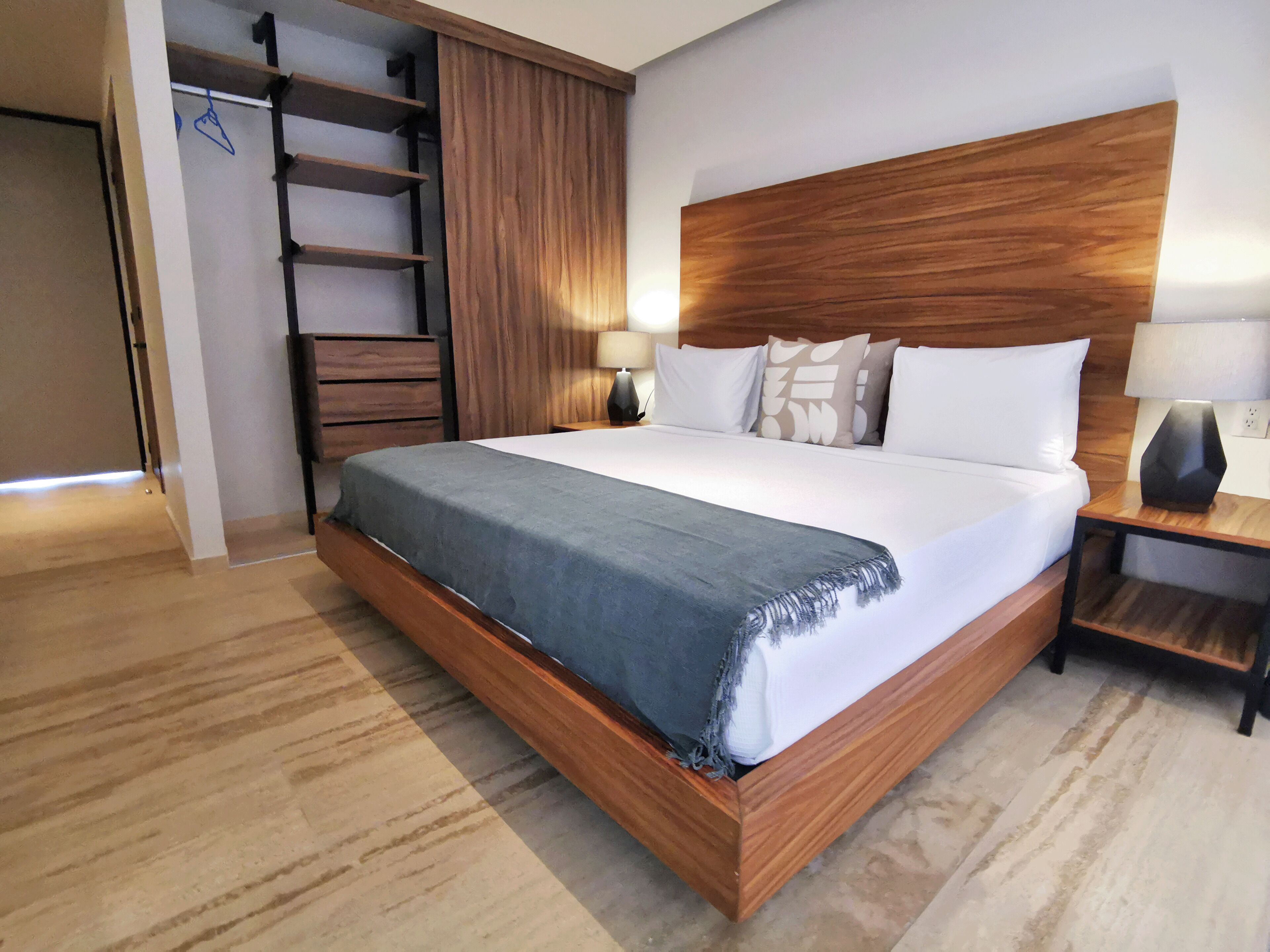 Kaab South Beach By The Spot Rentals