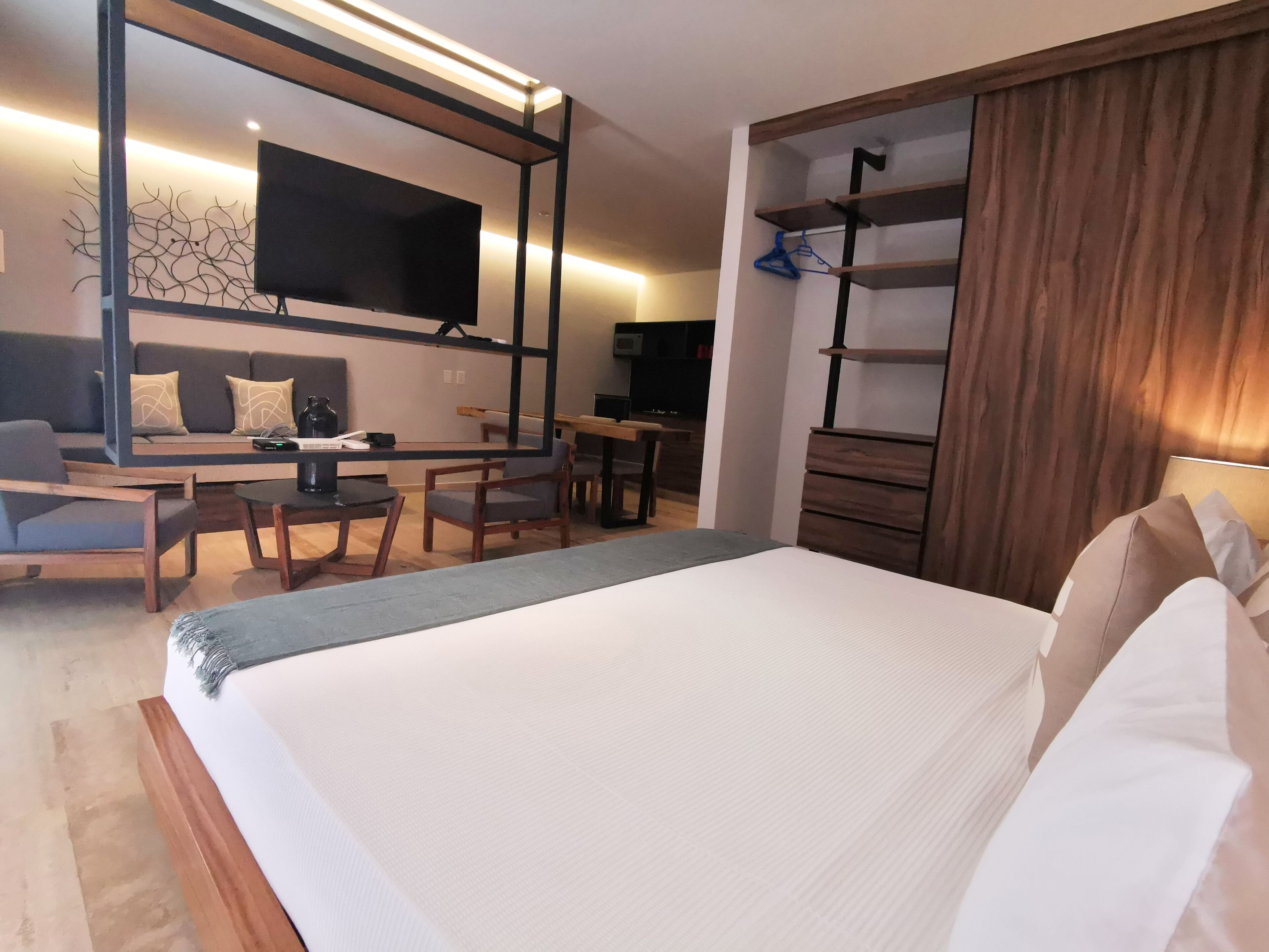 Kaab South Beach By The Spot Rentals