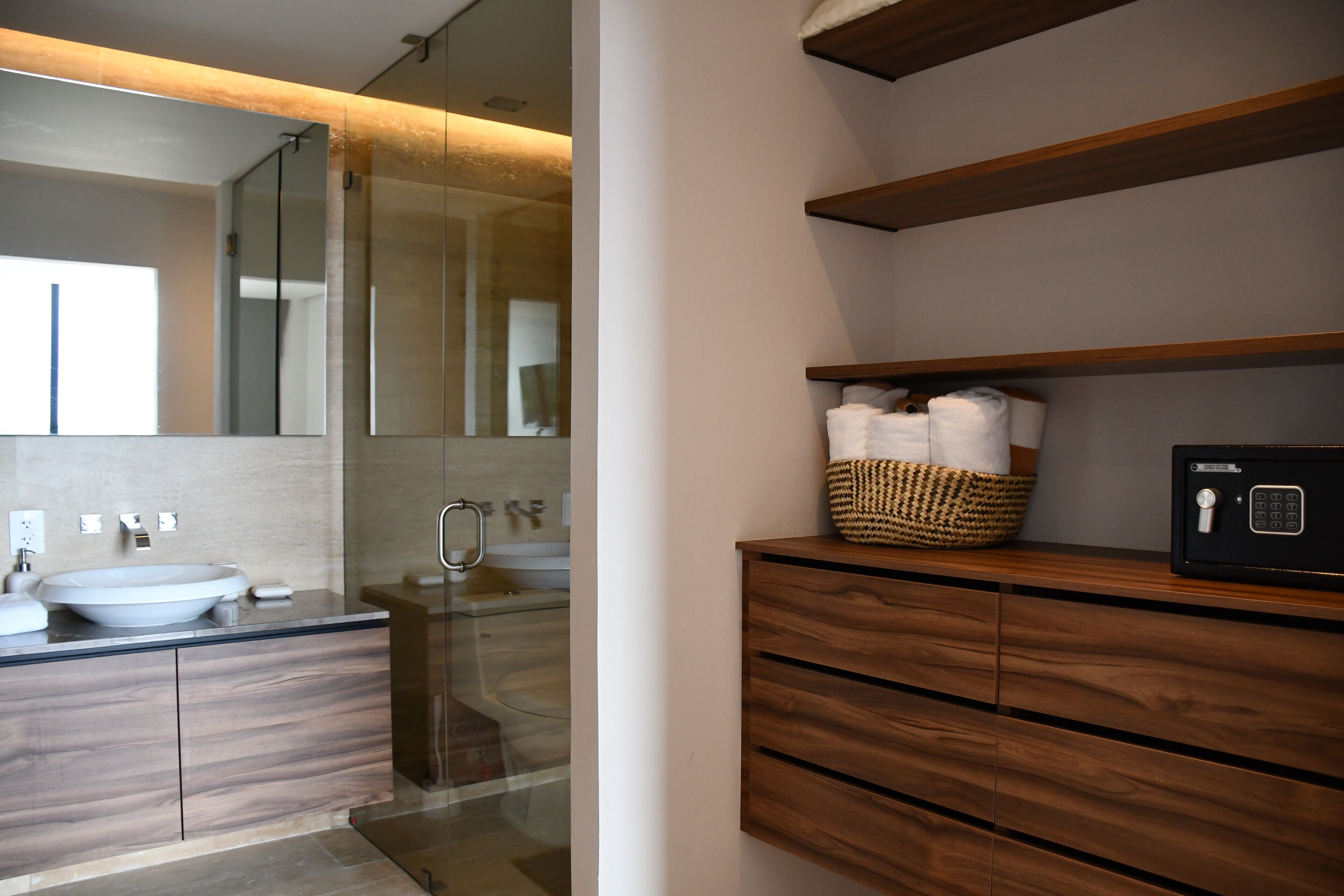 Kaab South Beach By The Spot Rentals
