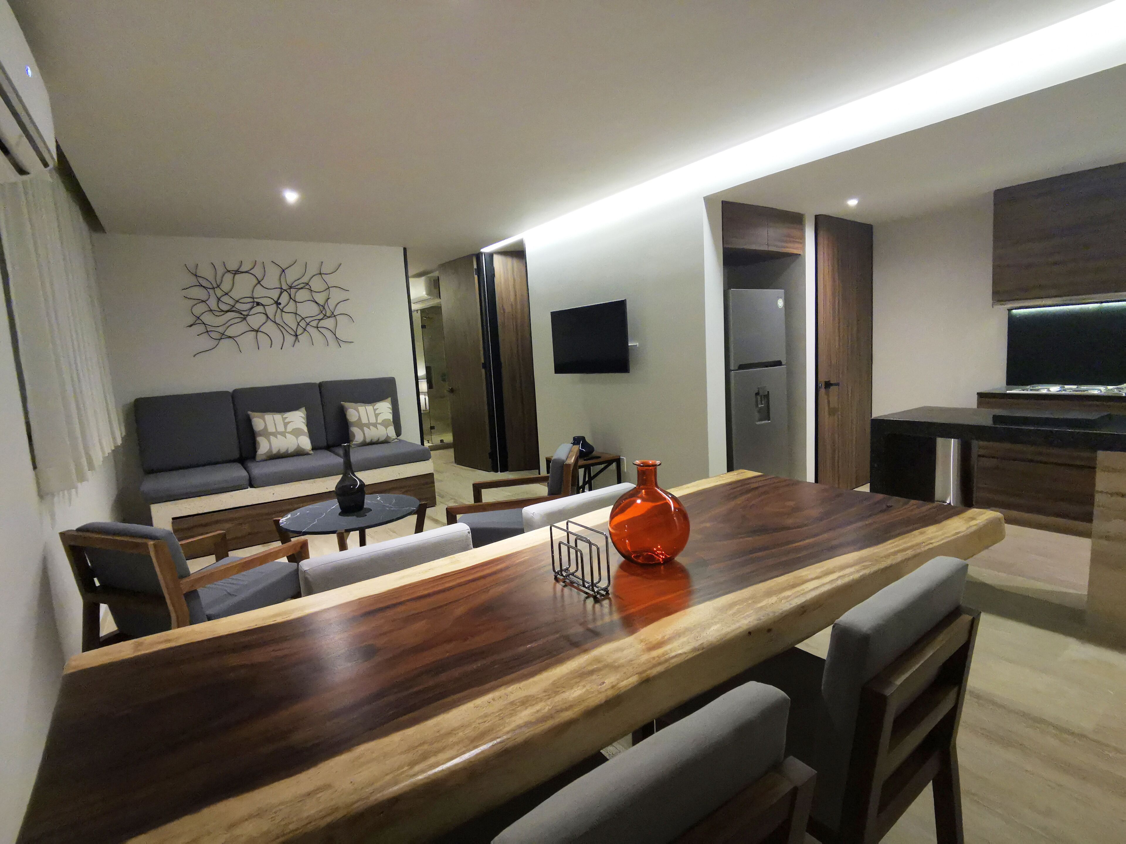 Kaab South Beach By The Spot Rentals
