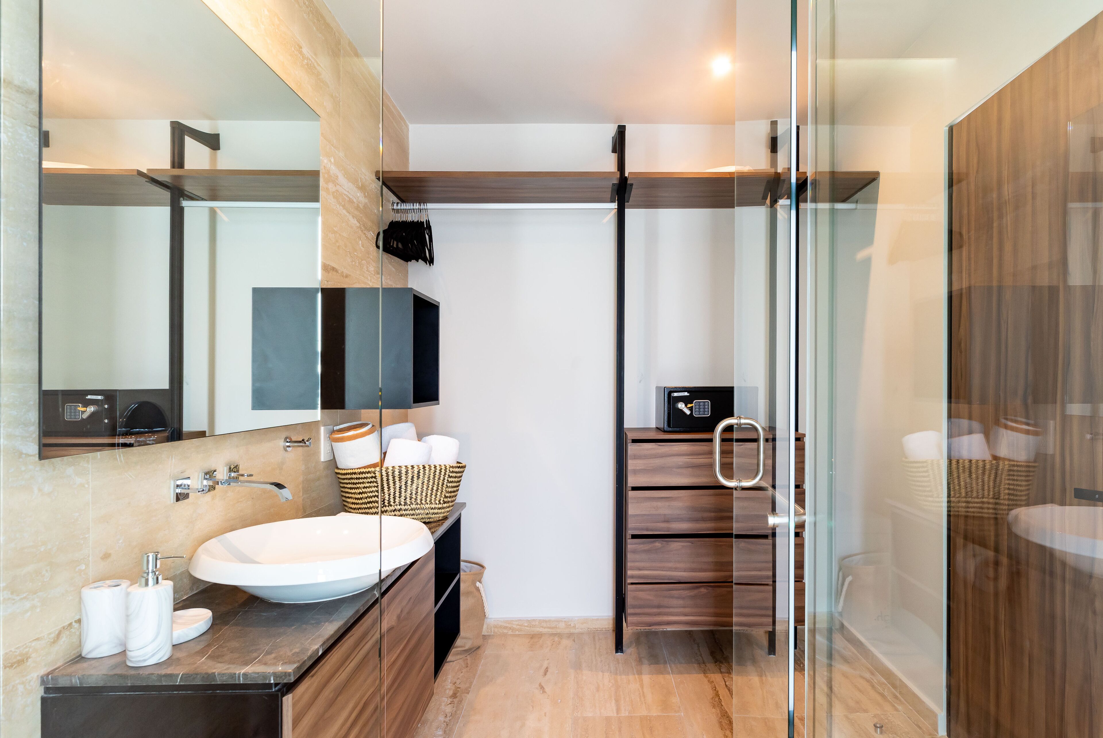 Kaab South Beach By The Spot Rentals