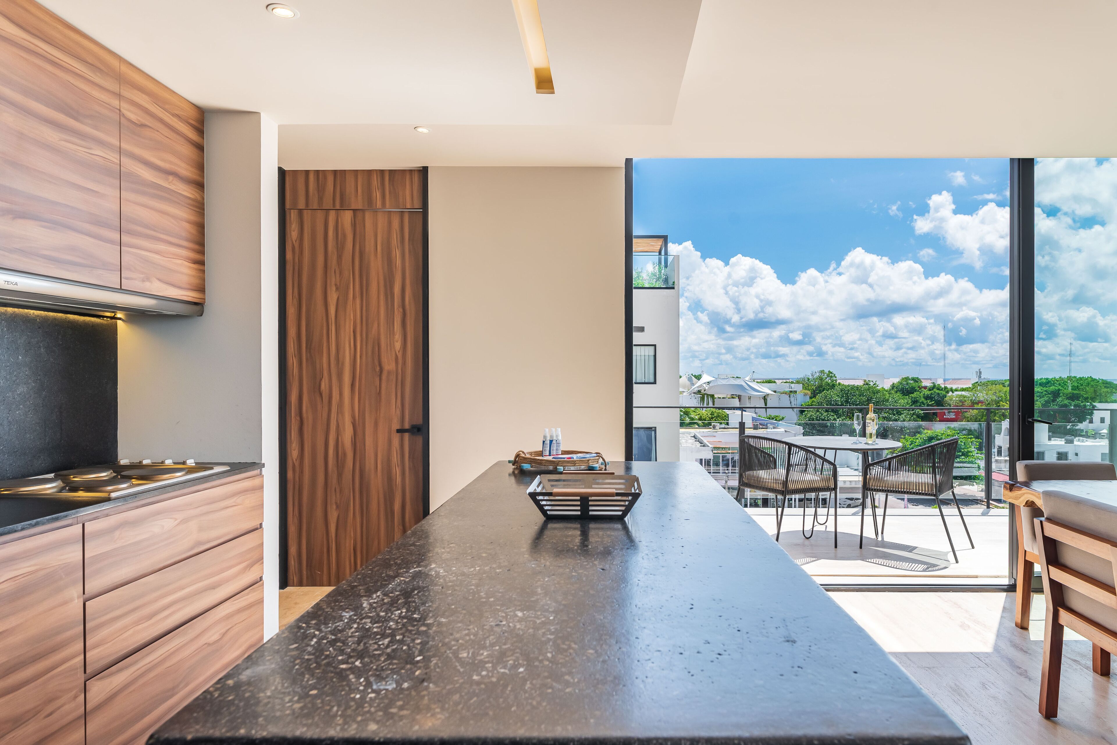 Kaab South Beach By The Spot Rentals