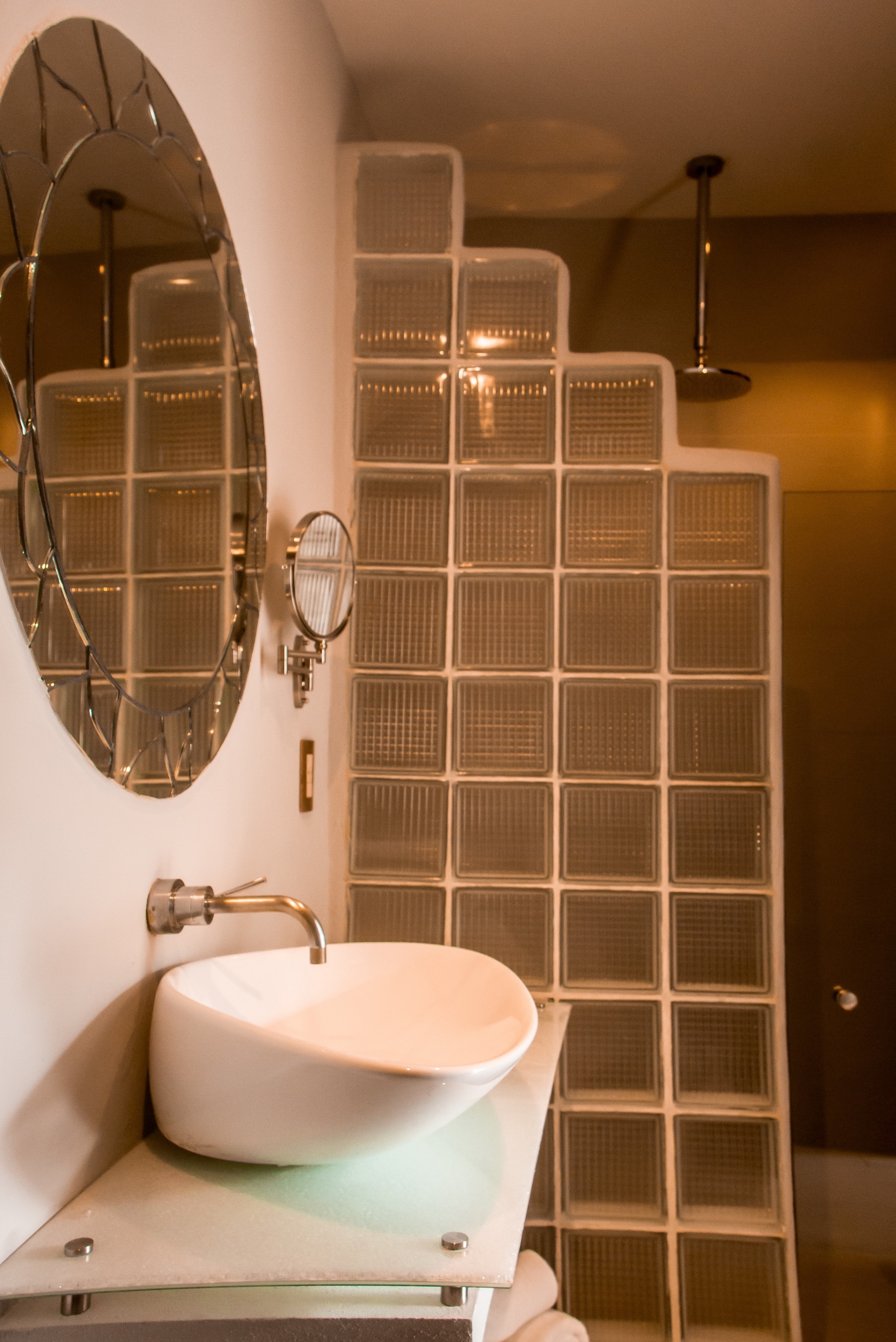 Kinbe Deluxe Boutique Hotel