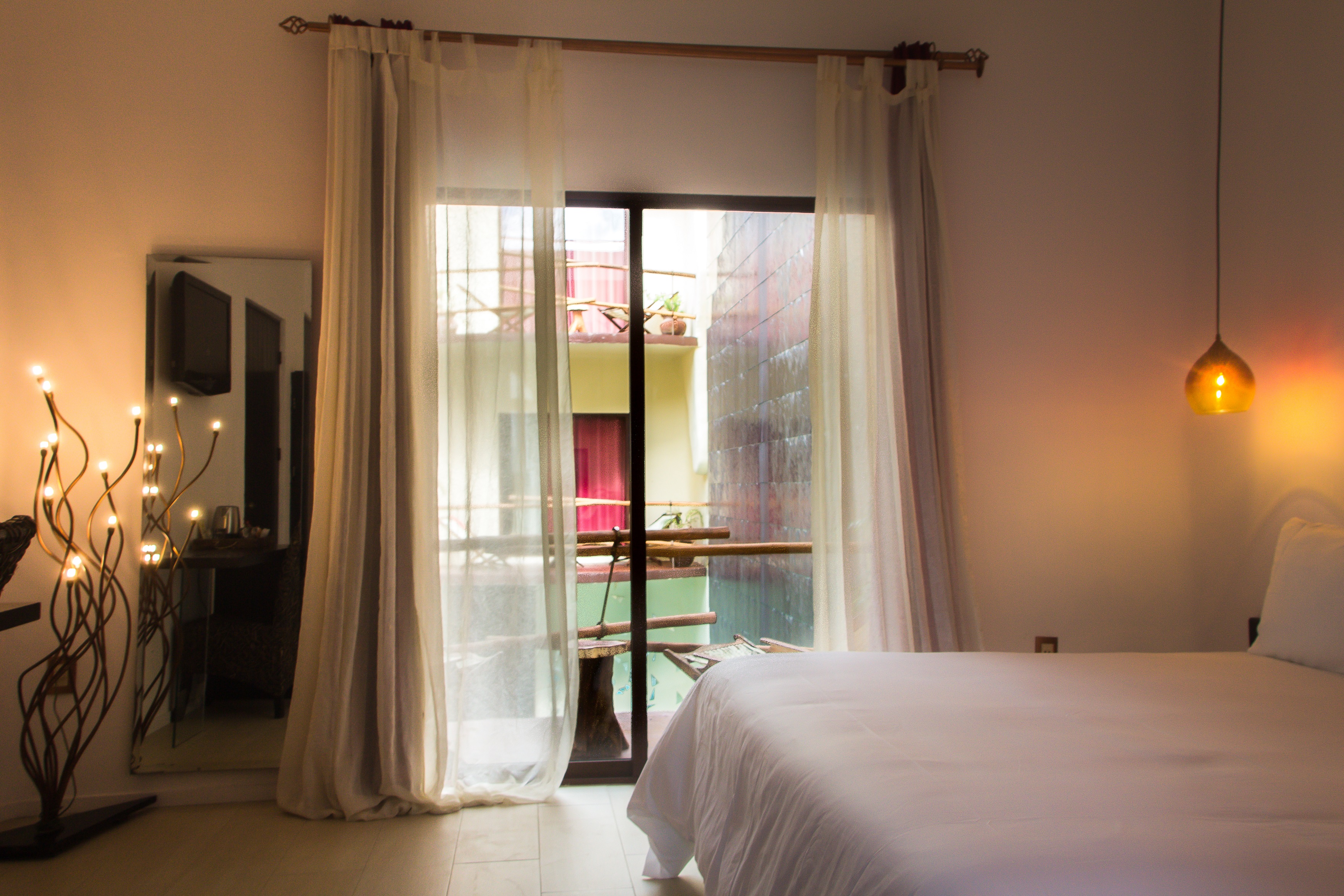 Kinbe Deluxe Boutique Hotel