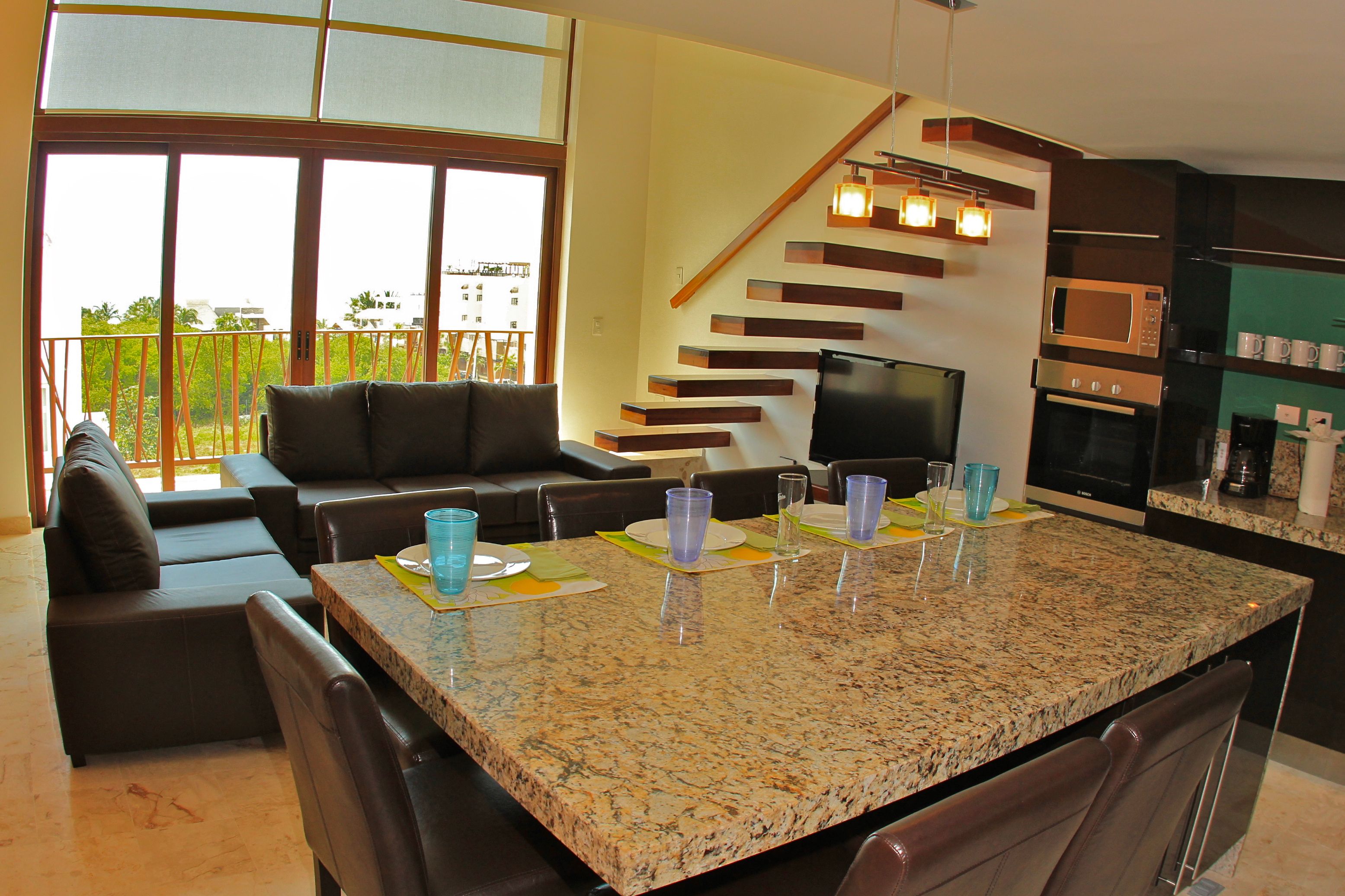 Las Brisas Condominios