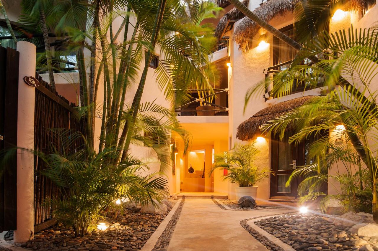 La Tortuga Hotel & Spa