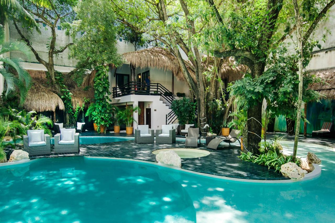 La Tortuga Hotel & Spa