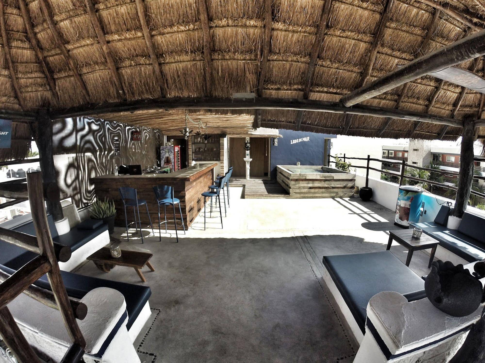 Lobo de Mar Hostel