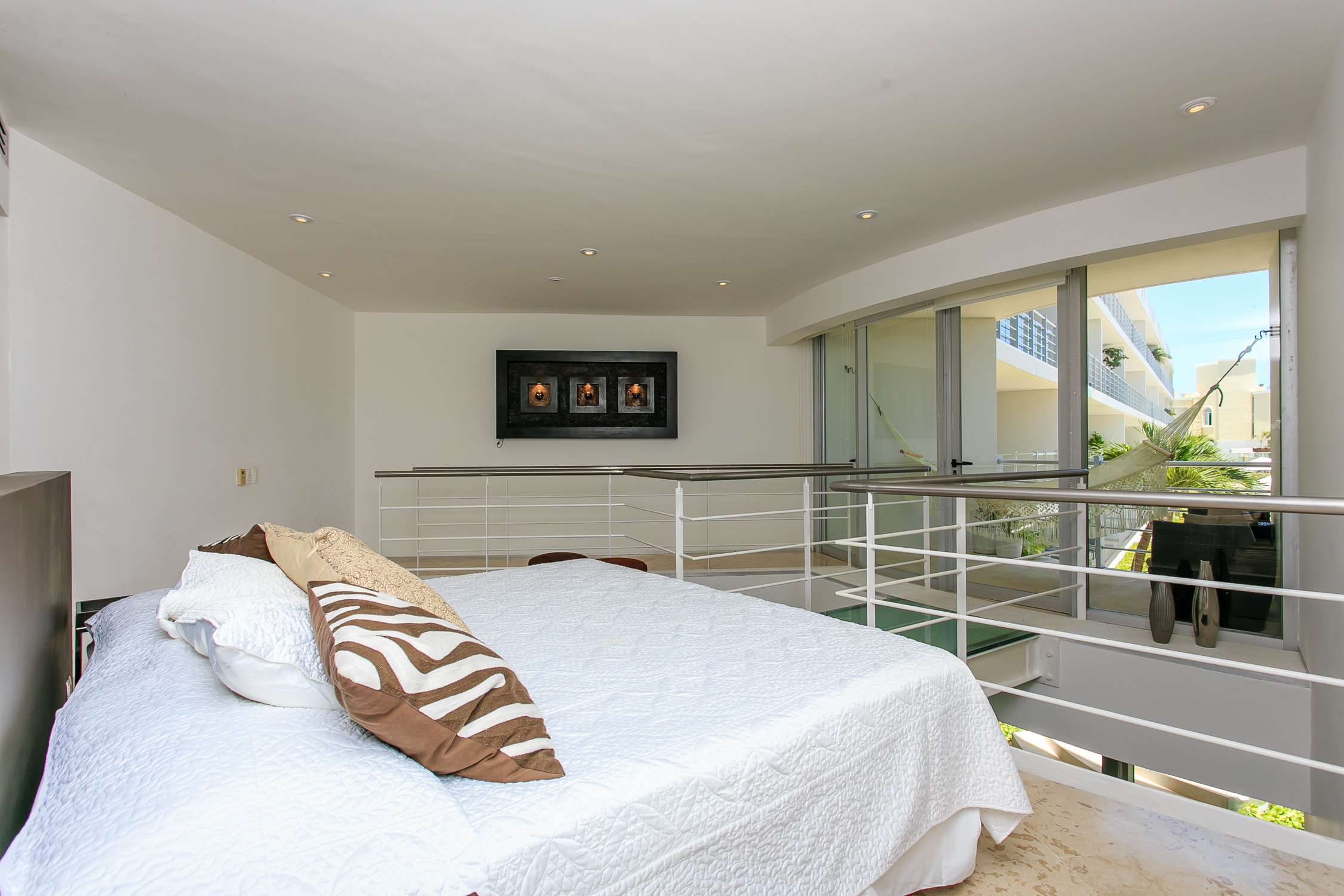 Magia Beachside Condo Hotel by Riviera Rentals