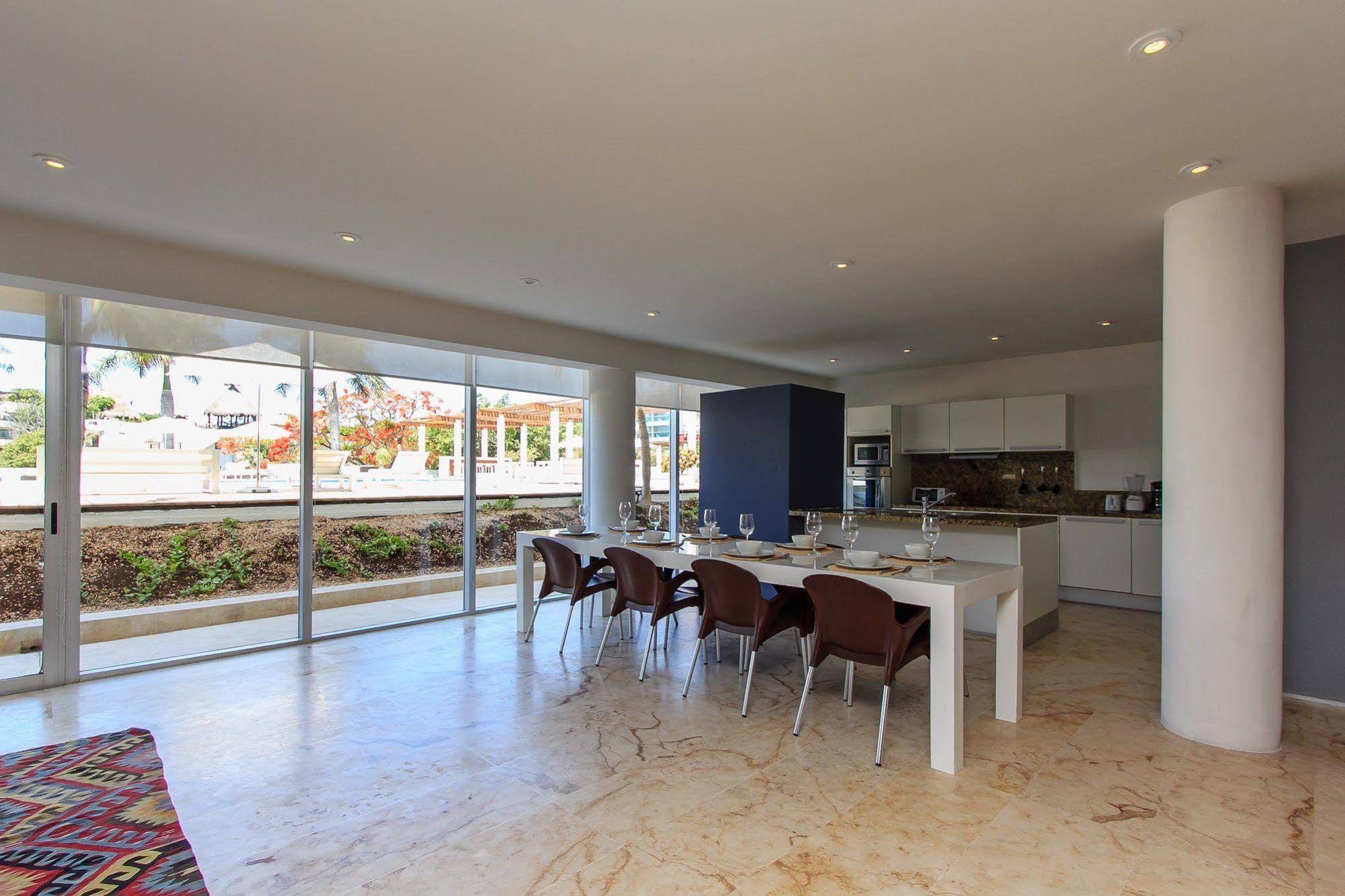 Magia Beachside Condo Hotel