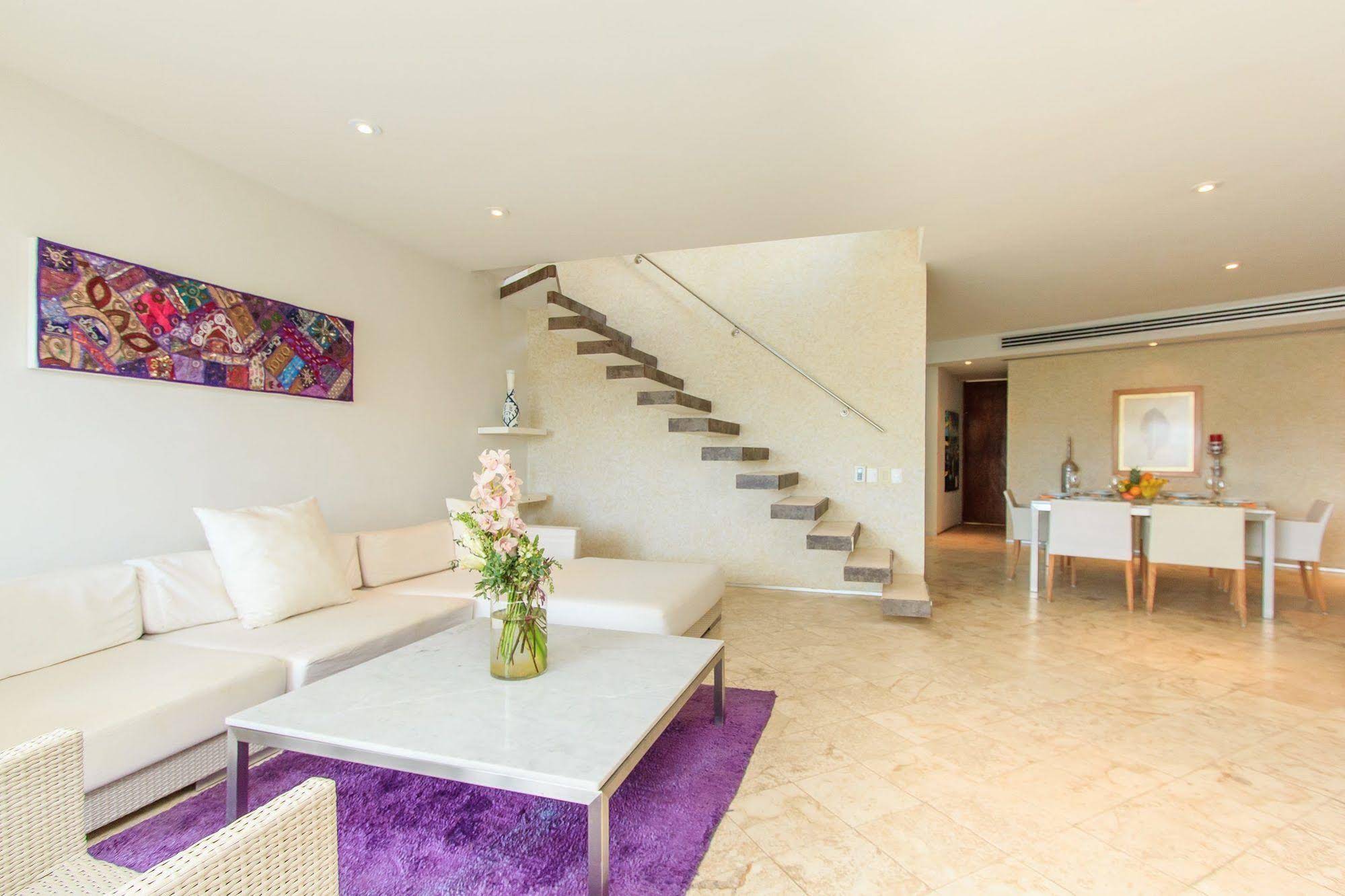 Magia Beachside Condo Hotel
