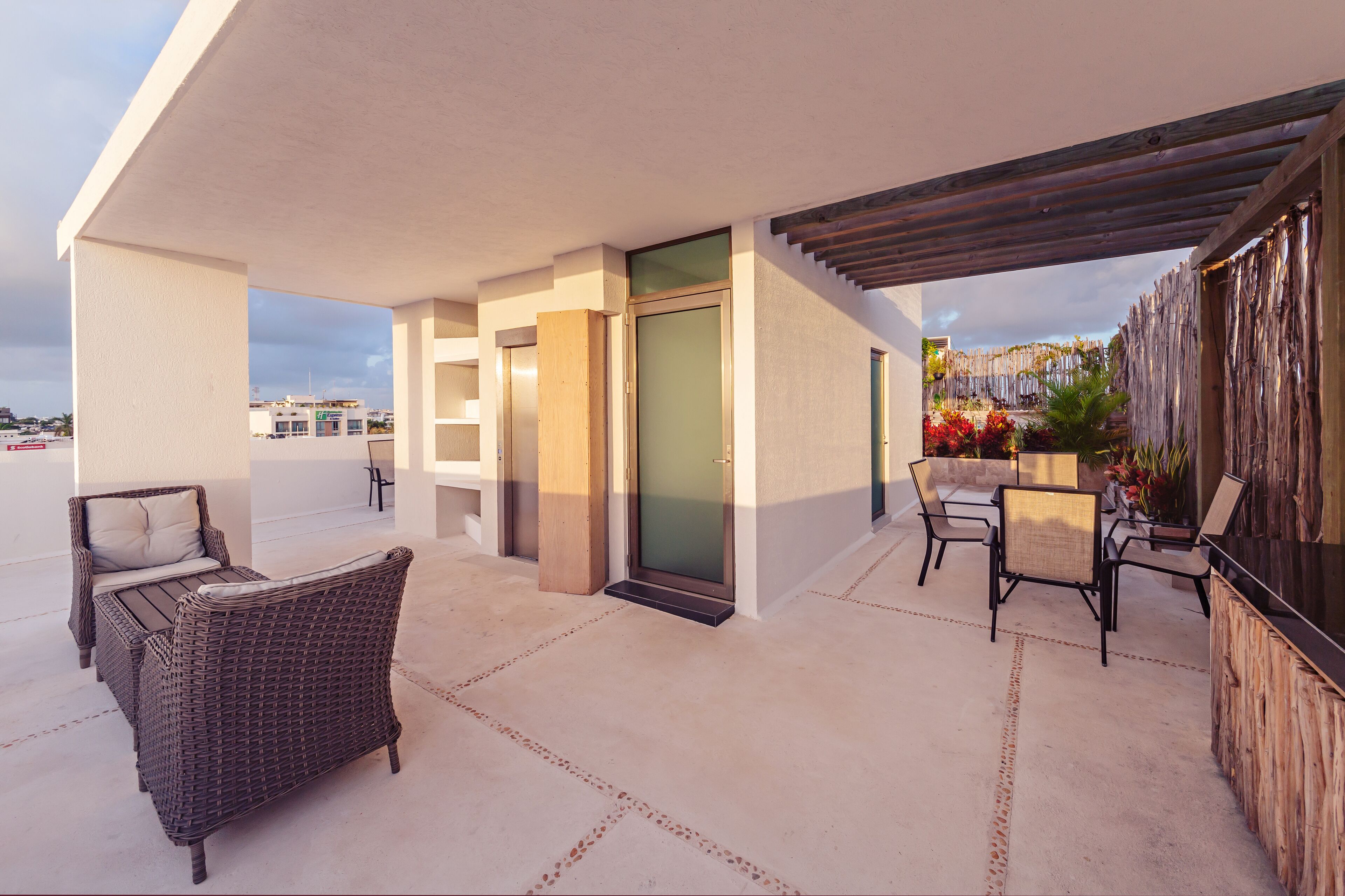 Condo Mar Arena