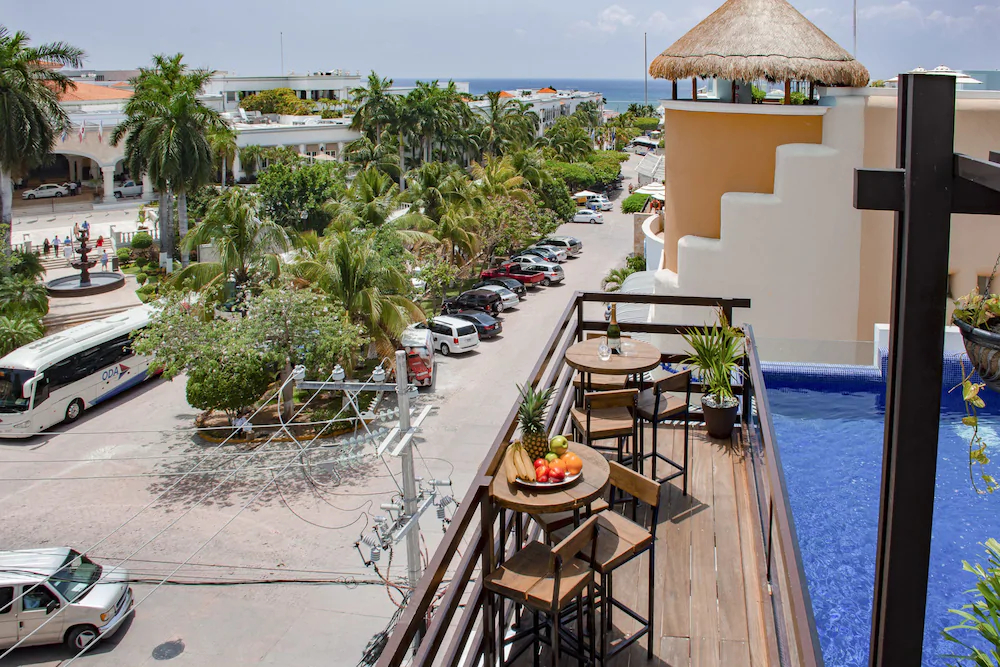 Maui Suites