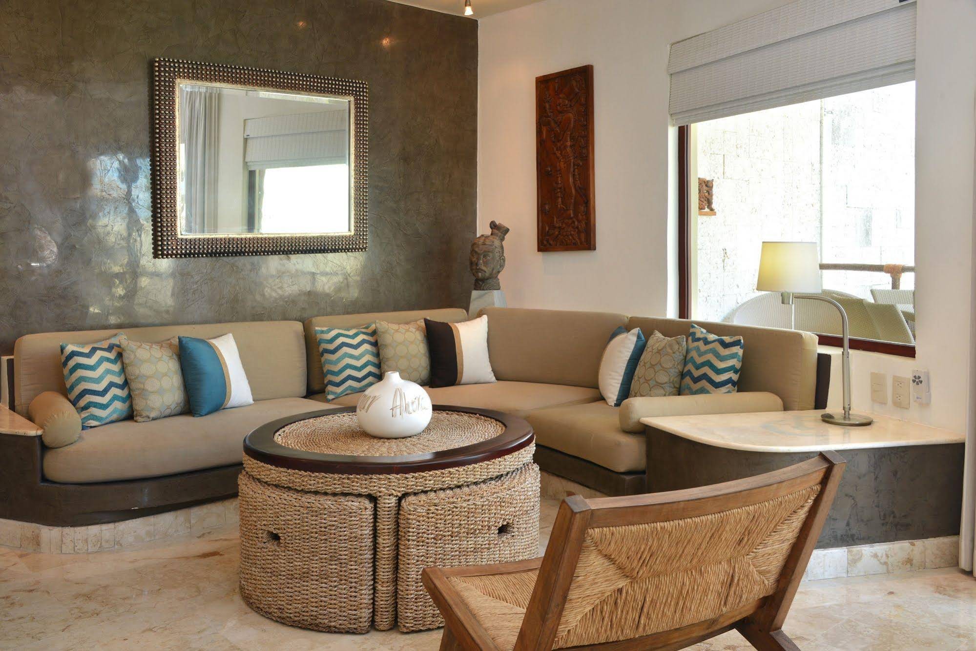 Maya Villa Condo Hotel & Beach Club