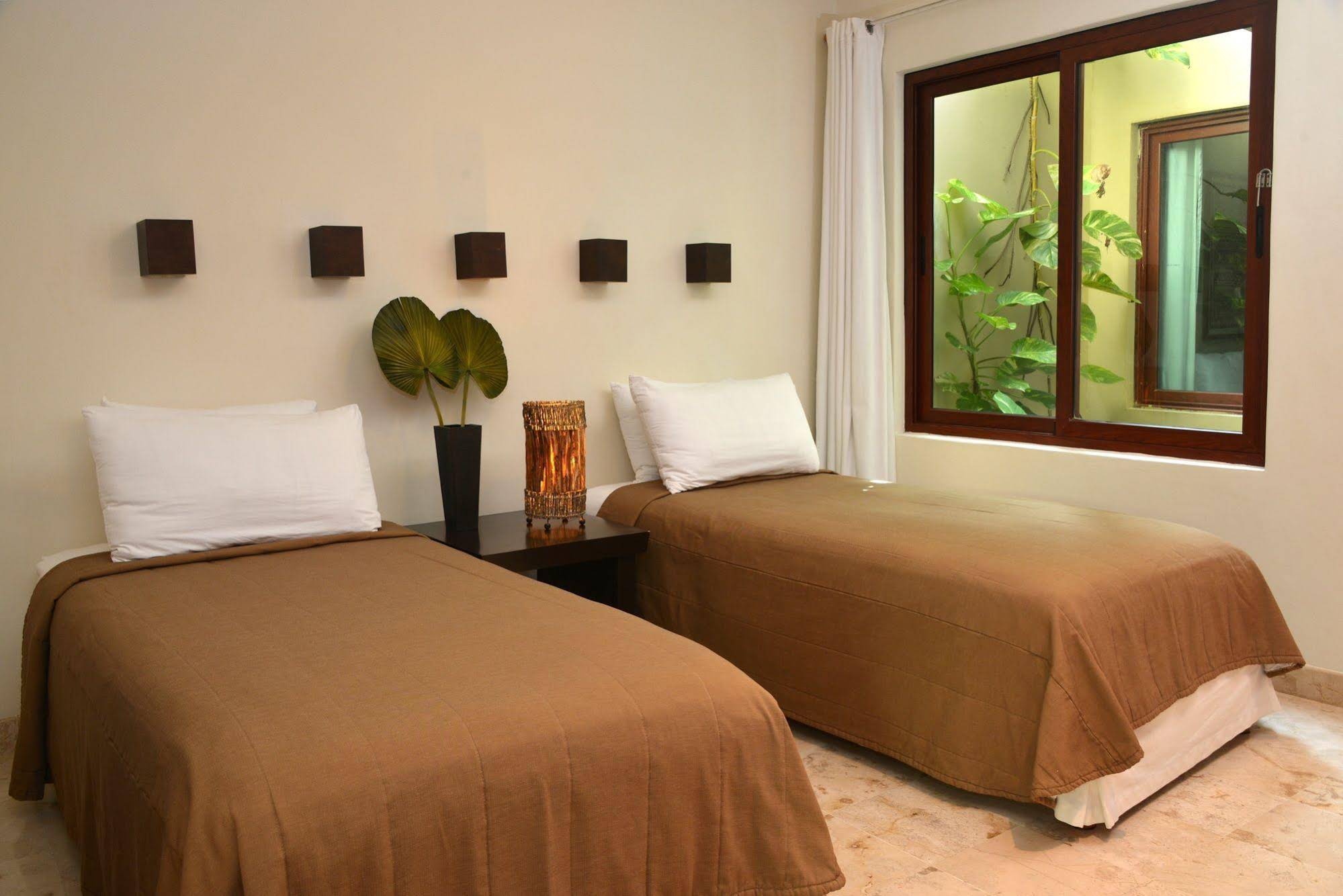Maya Villa Condo Hotel & Beach Club