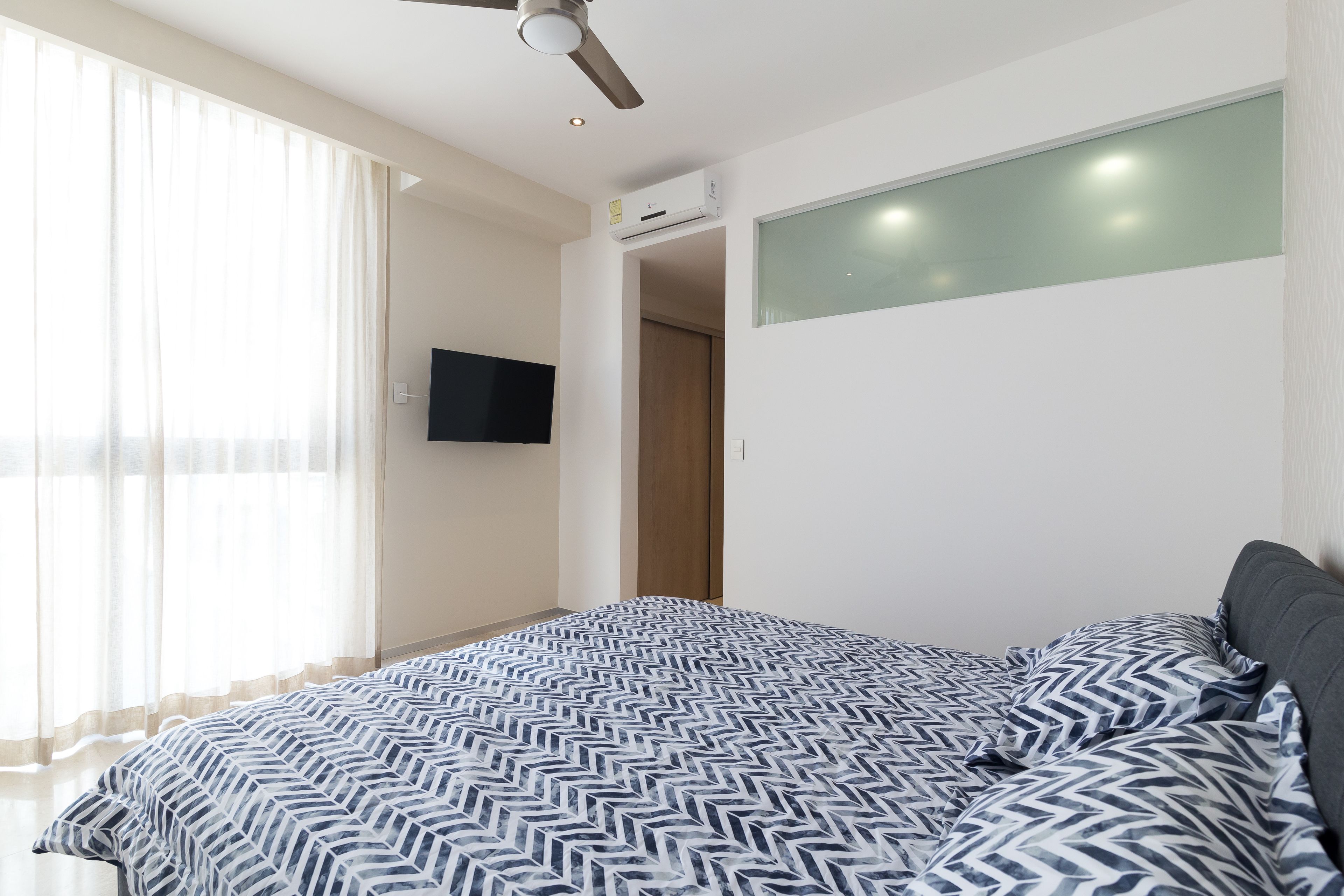 Menesse 32 By CocoBR