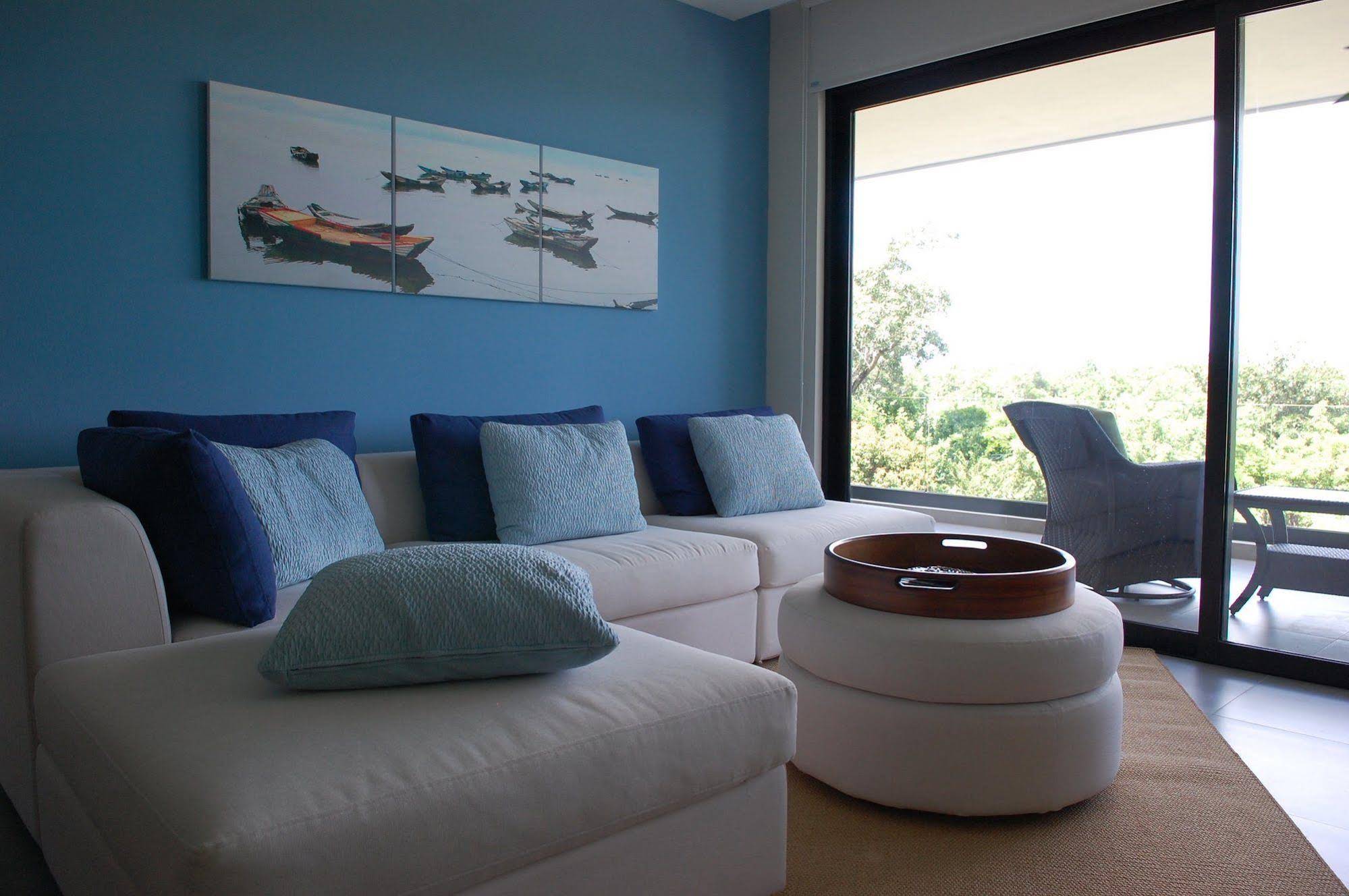 Golfers' Paradise at Nick Price Residences!