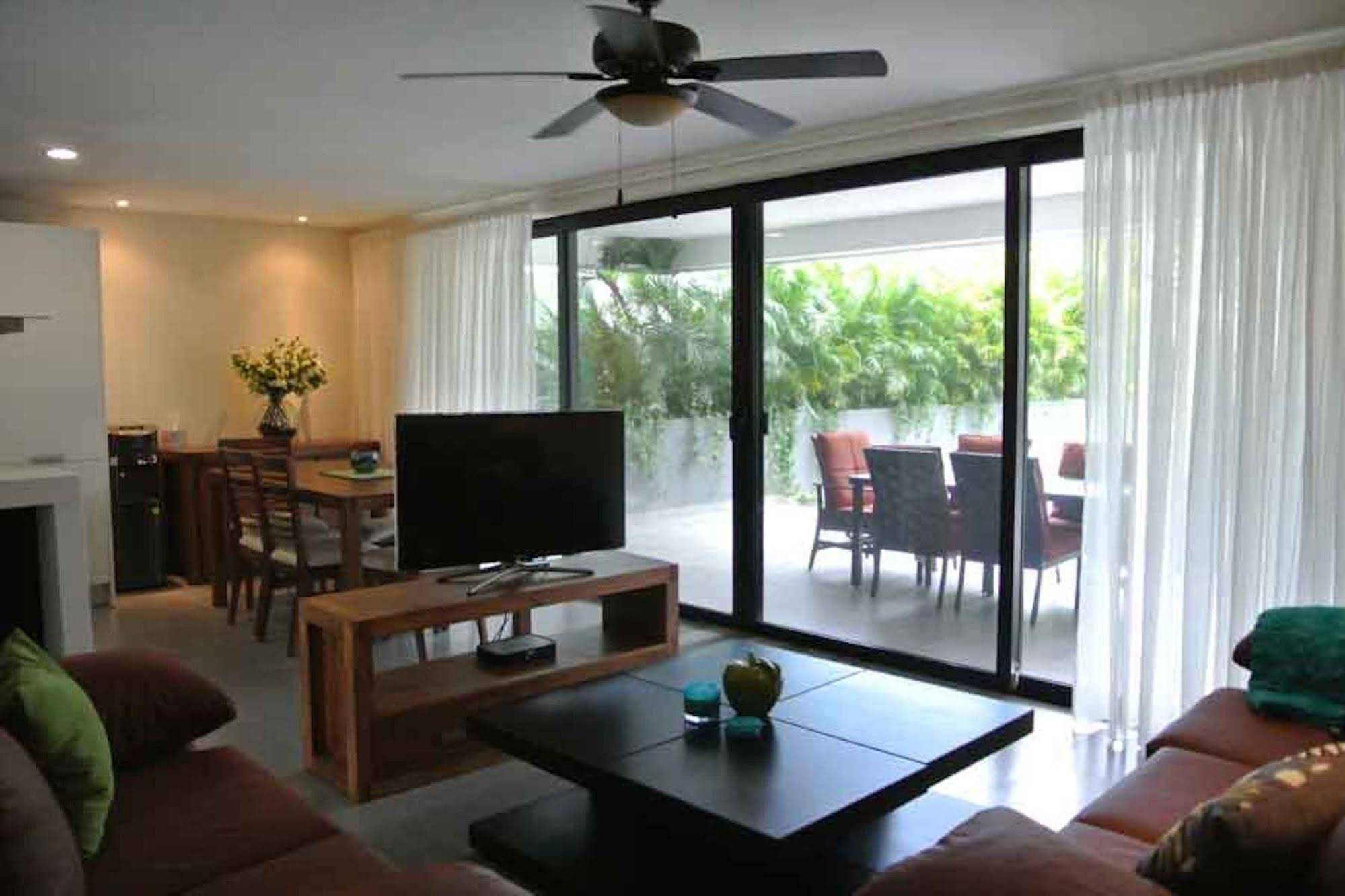 Golfers' Paradise at Nick Price Residences!