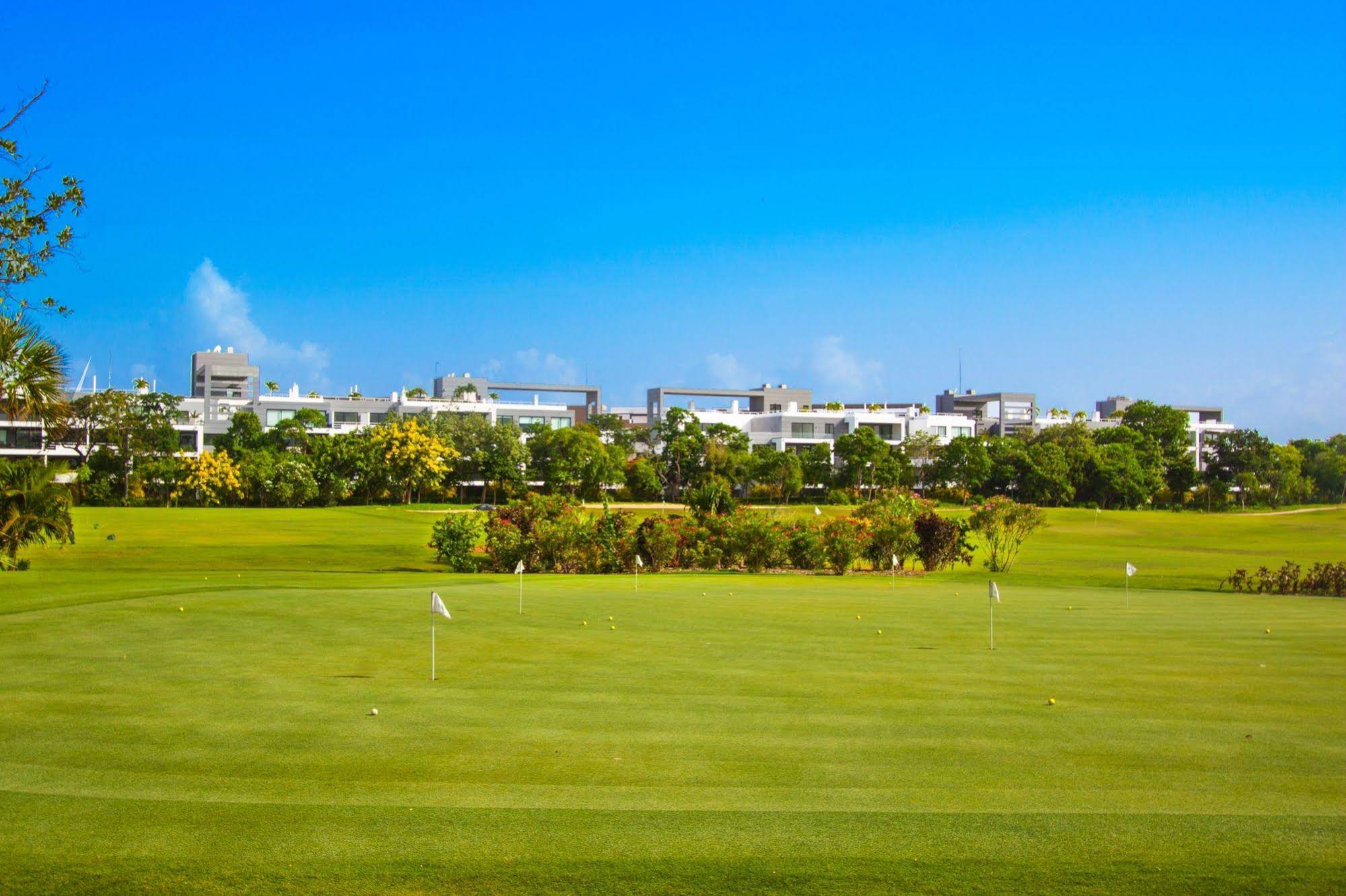 Nick Price Residences