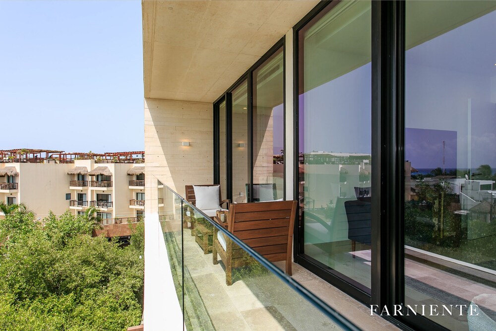 Oceana Residencias de Playa by Farniente