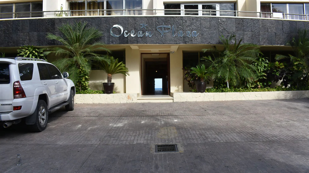 Ocean Plaza by Praia