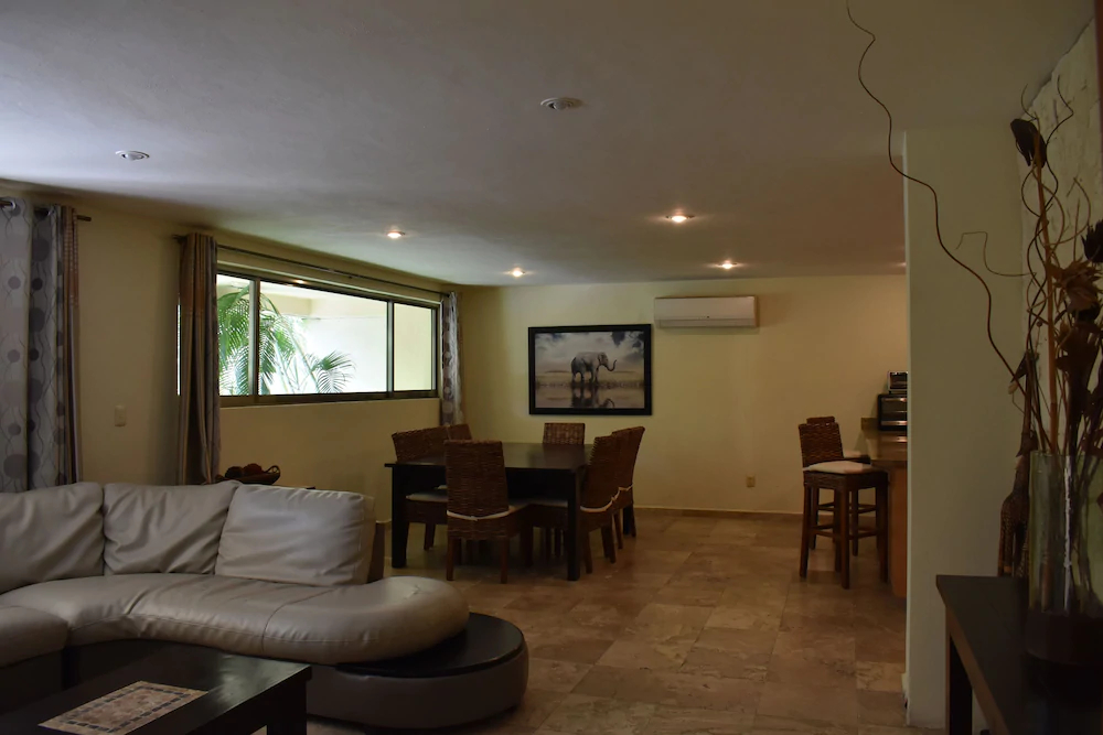 Ocean Plaza by Praia