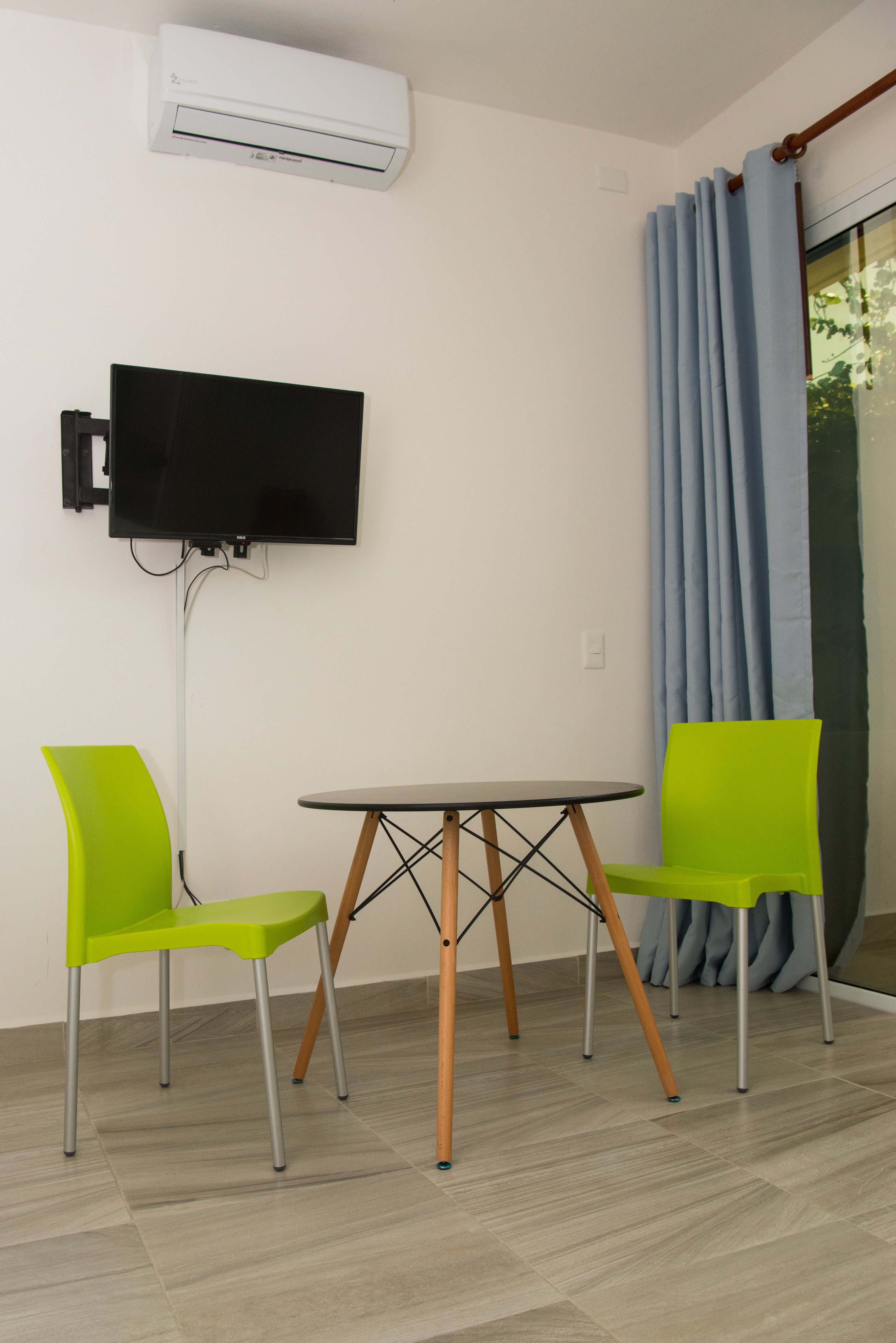 Ocean Zen Suites