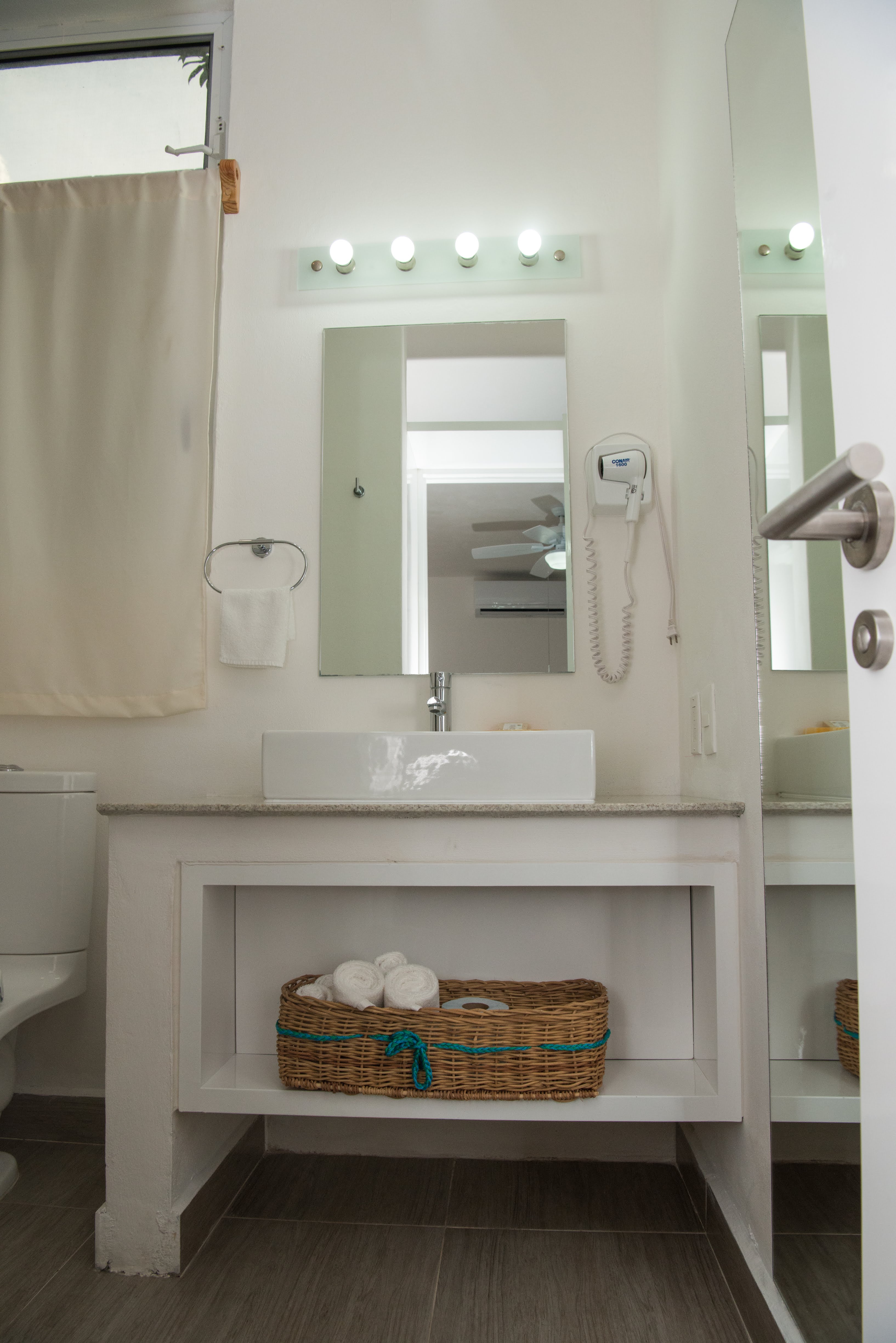 Ocean Zen Suites