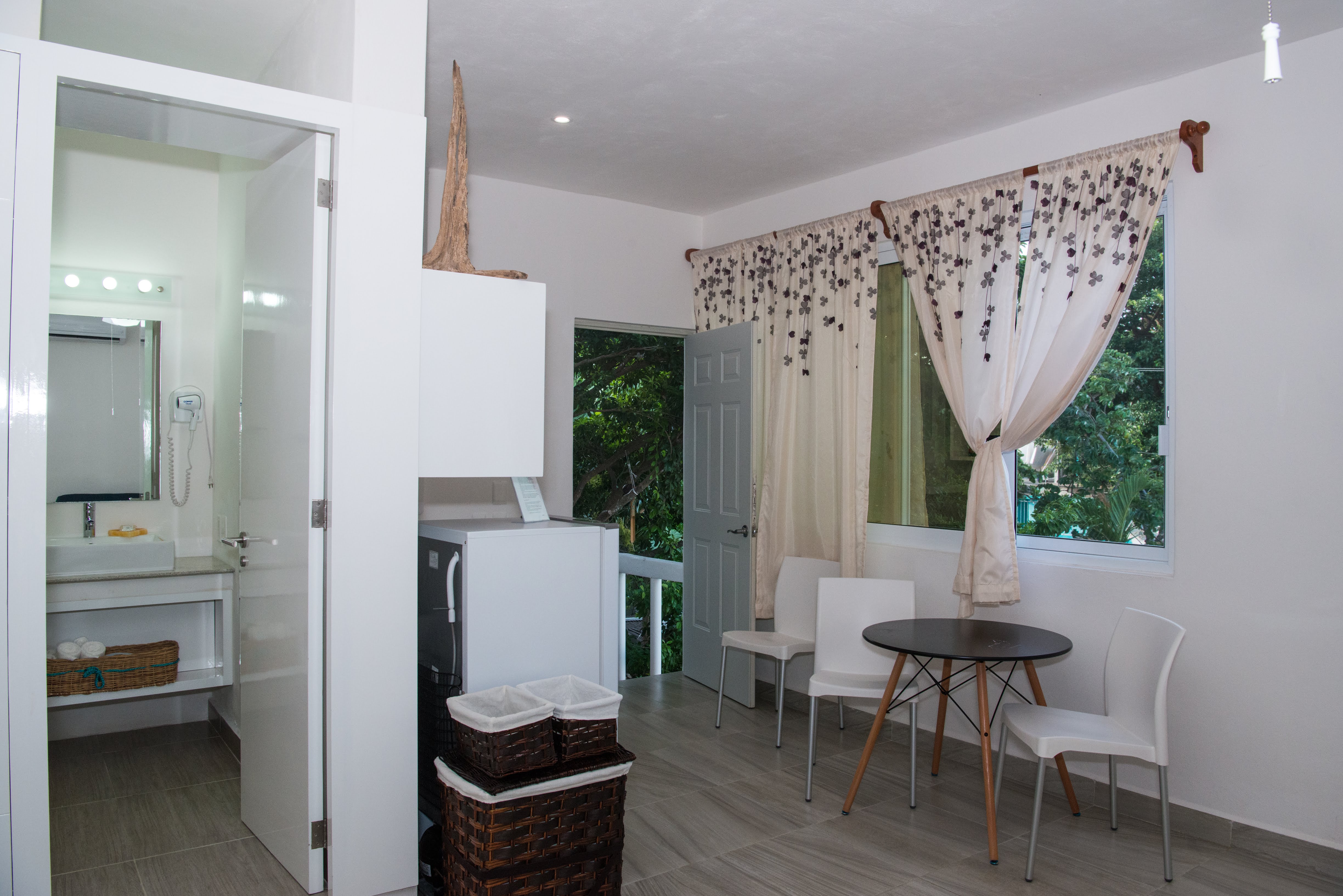 Ocean Zen Suites