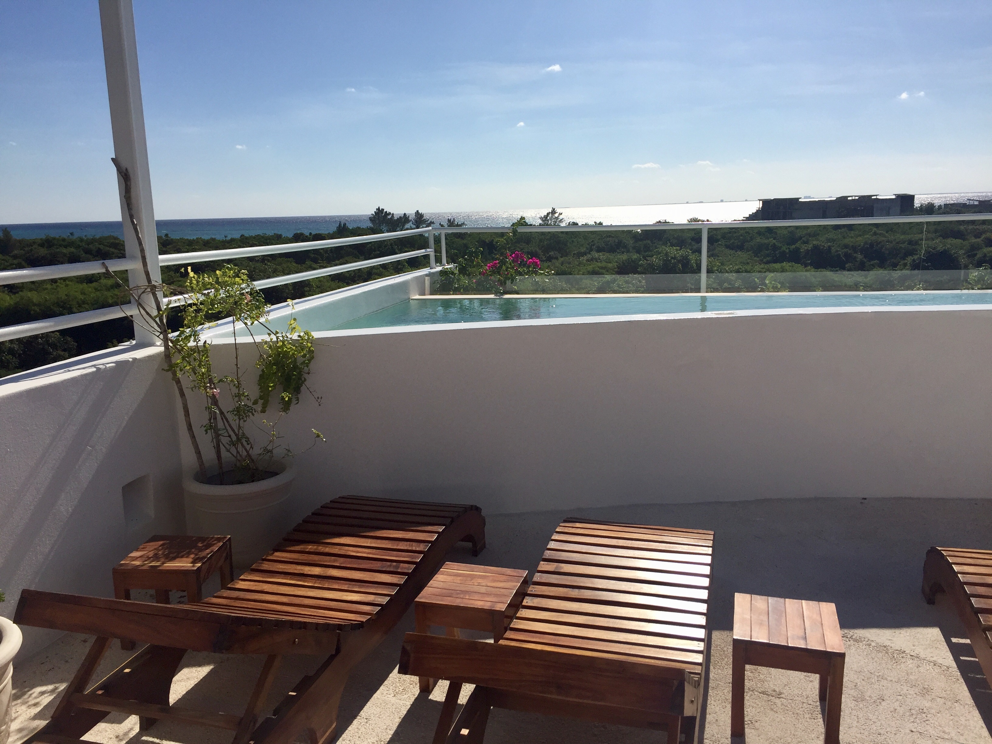 Ocean Zen Suites